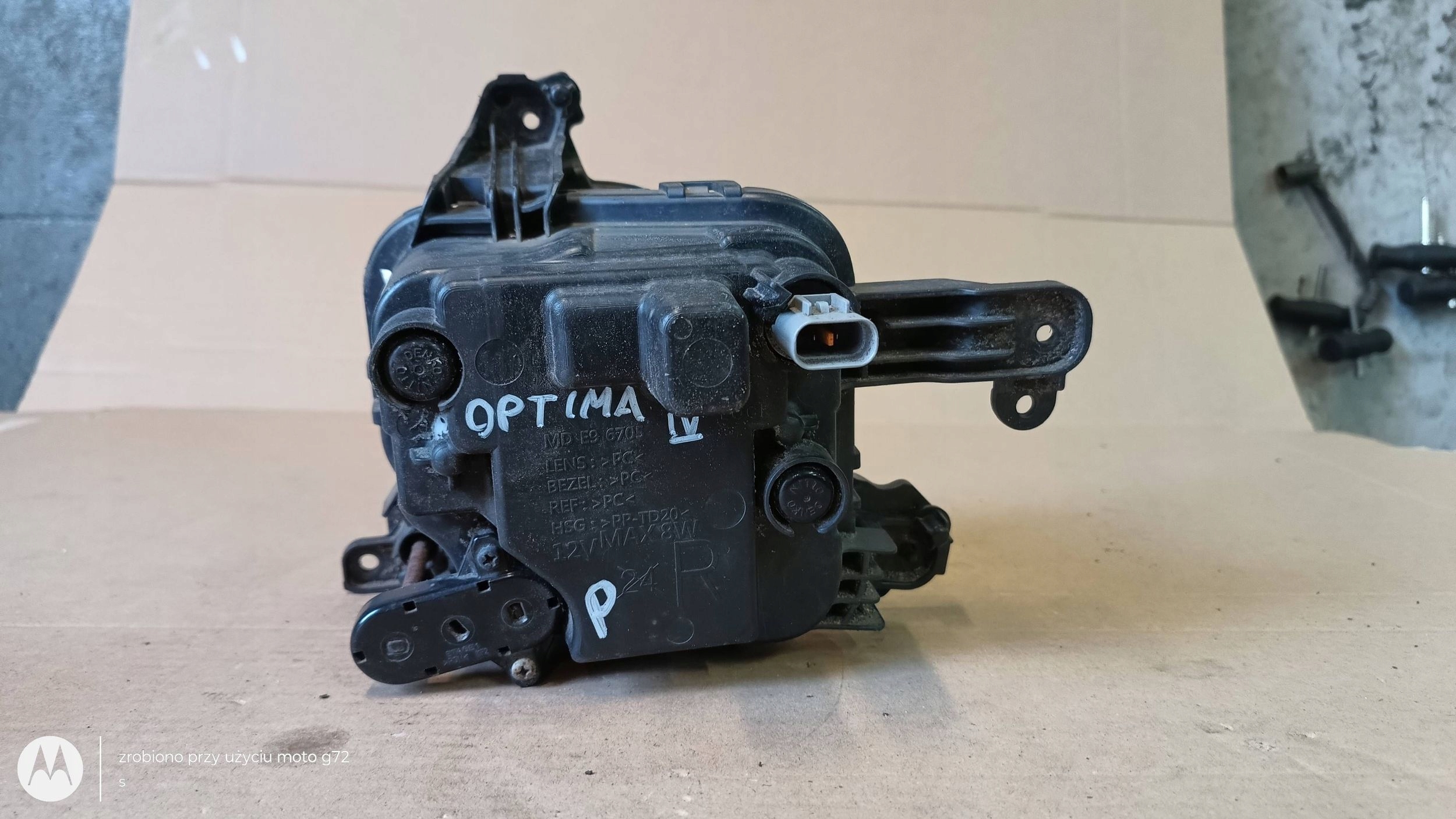 KIA OPTIMA IV 92202-D41 fog light right front 2019R