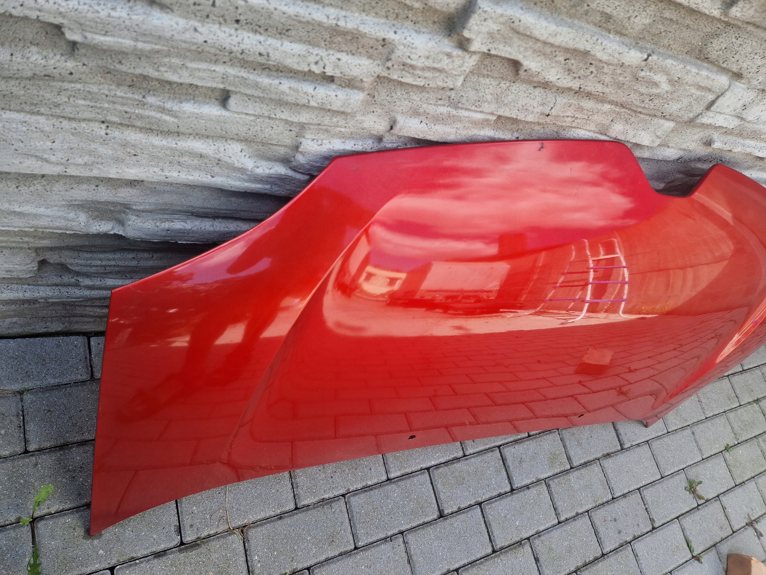 Капот renault TWINGO 3 III 2014 - prest-01