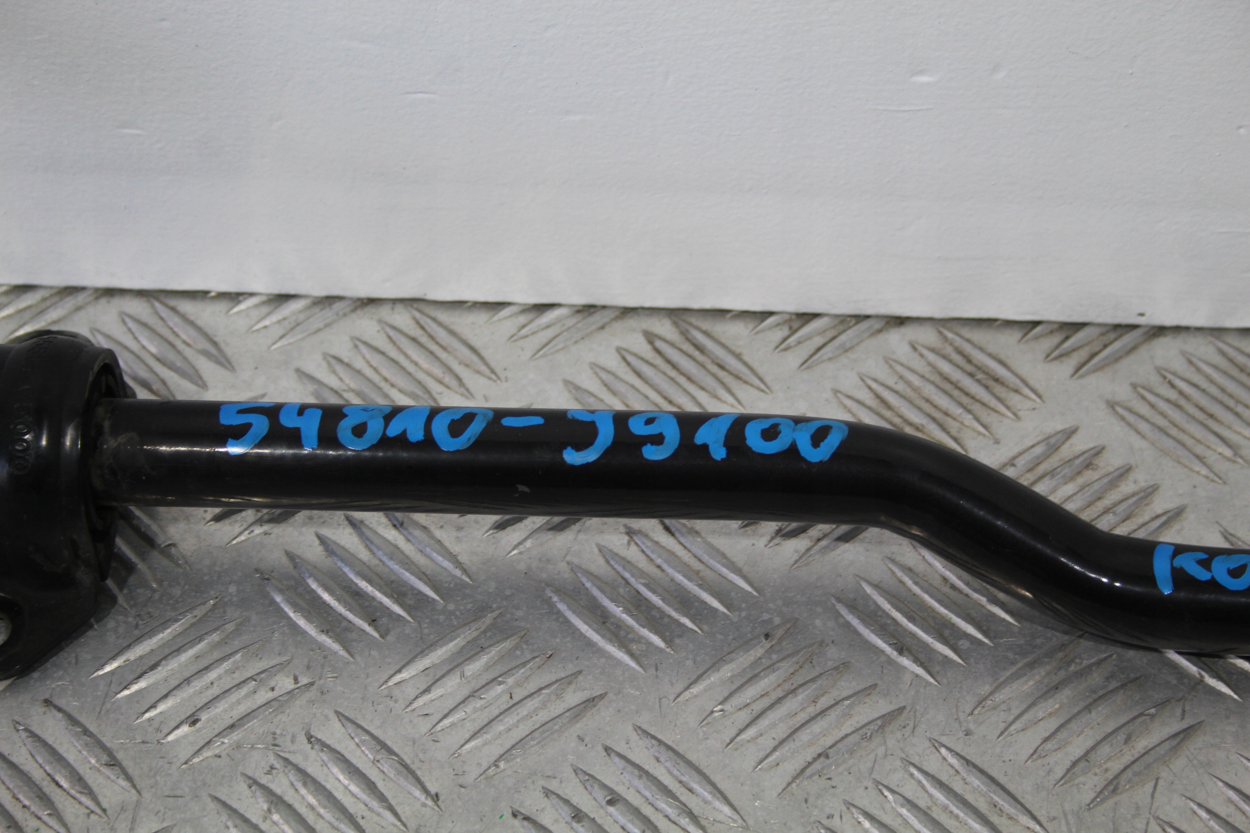 STABILIZATOR bar front HYUNDAI KONA 54810-J9100