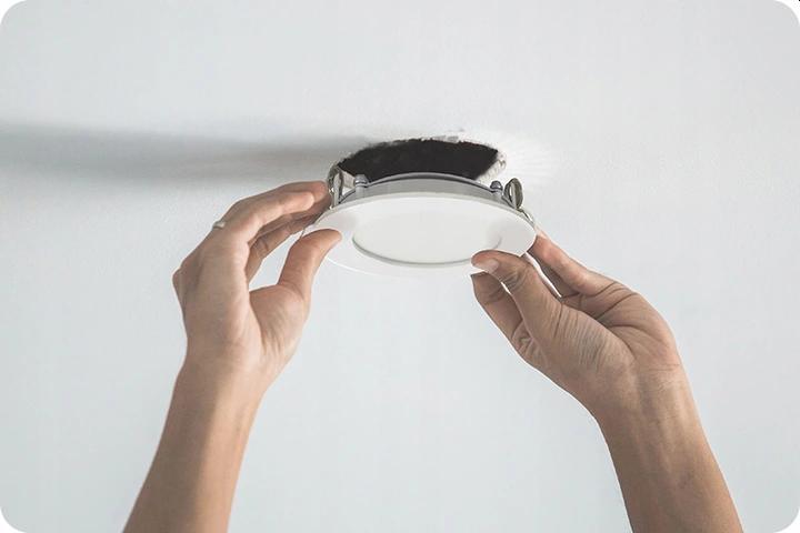 Zestaw Lampki Oprawki Halogen Panel LED ECO 6W 4x Rodzaj gwintu zintegrowane źródło LED