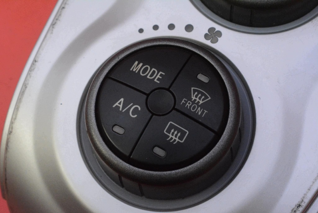 control panel air conditioning devices KLIMY 758909 TOYOTA YARIS 2 II 05-09