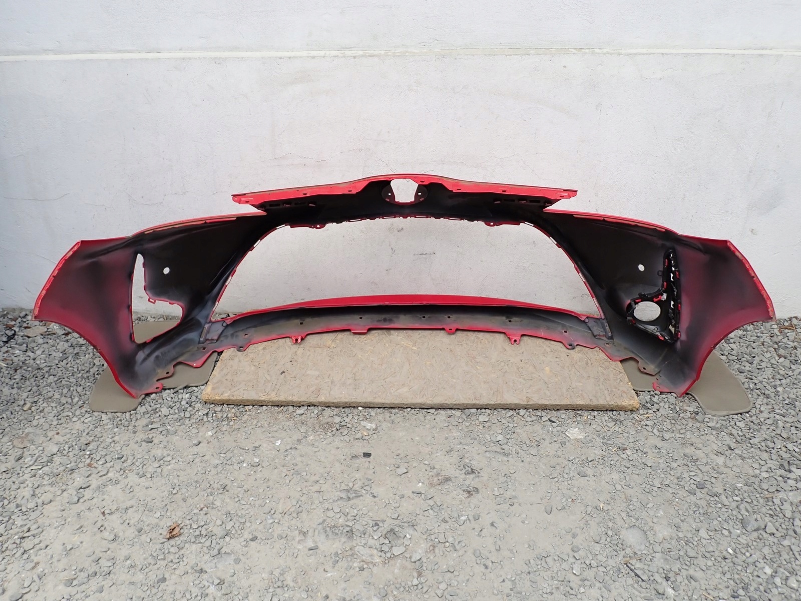 bumper front front TOYOTA YARIS 3 III P13 LIFT 2017-2020R