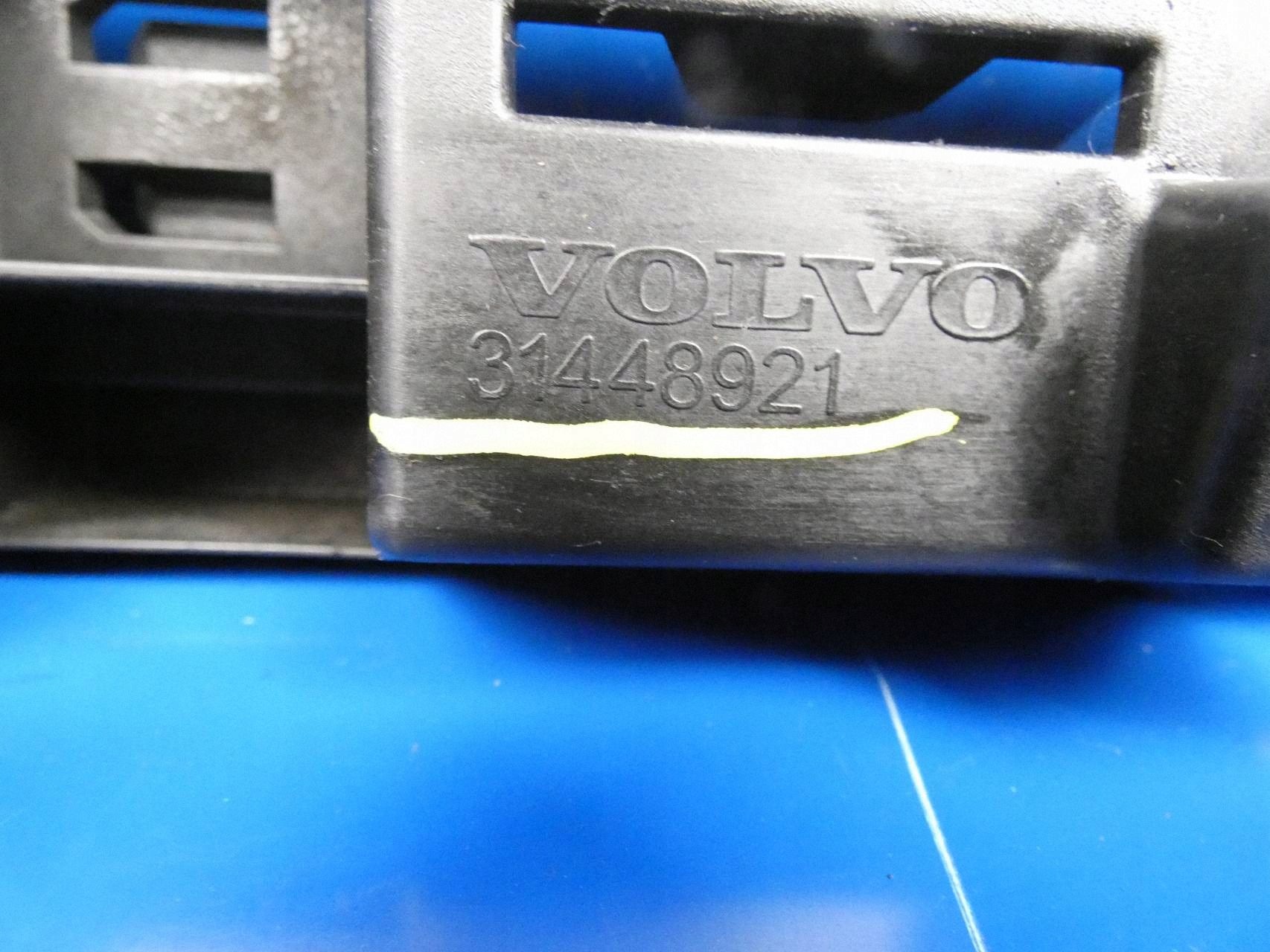 VOLVO V60 II 18- support holder mouldings PROGOWEJ right rear part