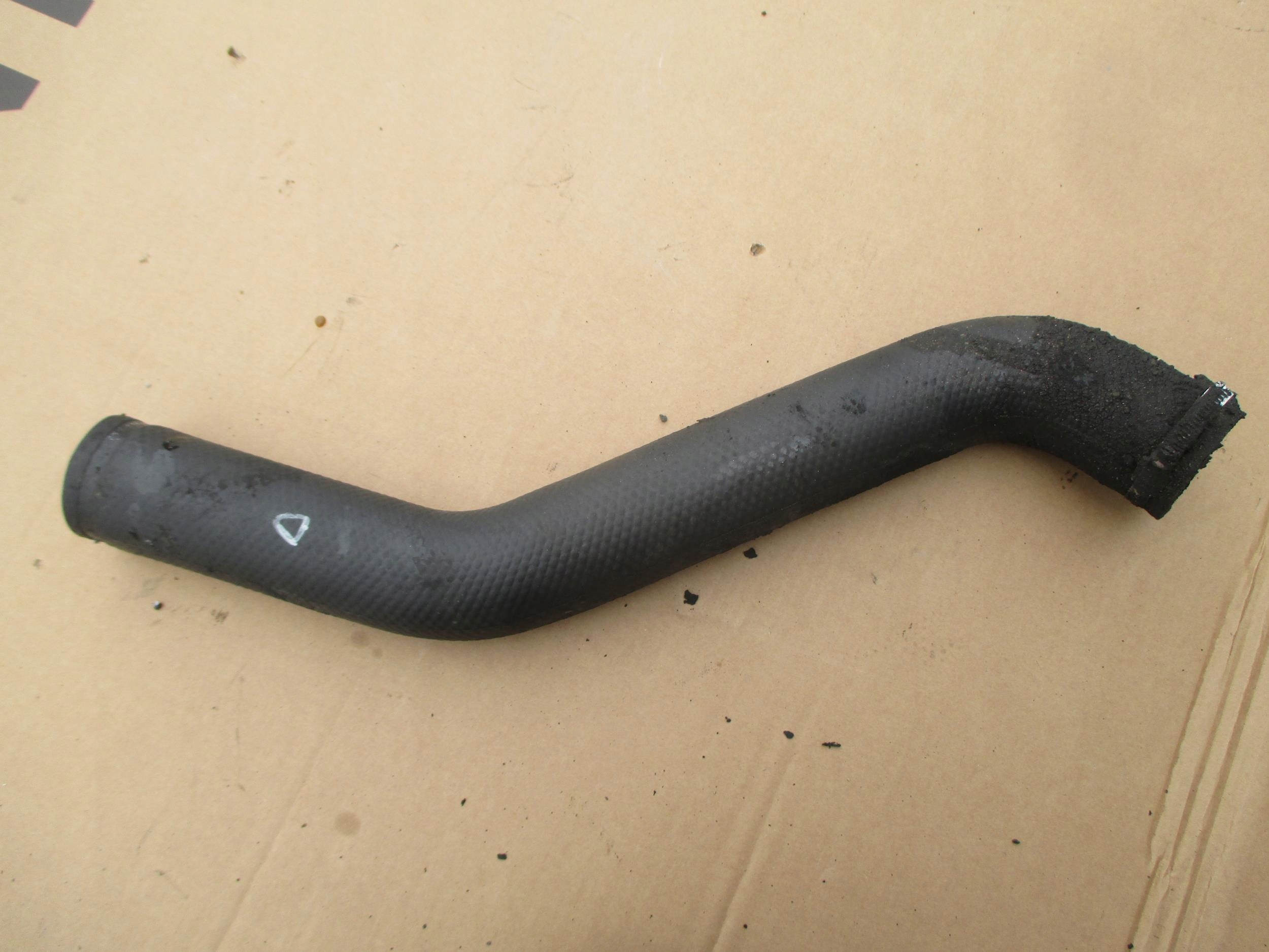 VOYAGER IV 2.8 CRD 00-07 WĄŻ TURBO DOLNY