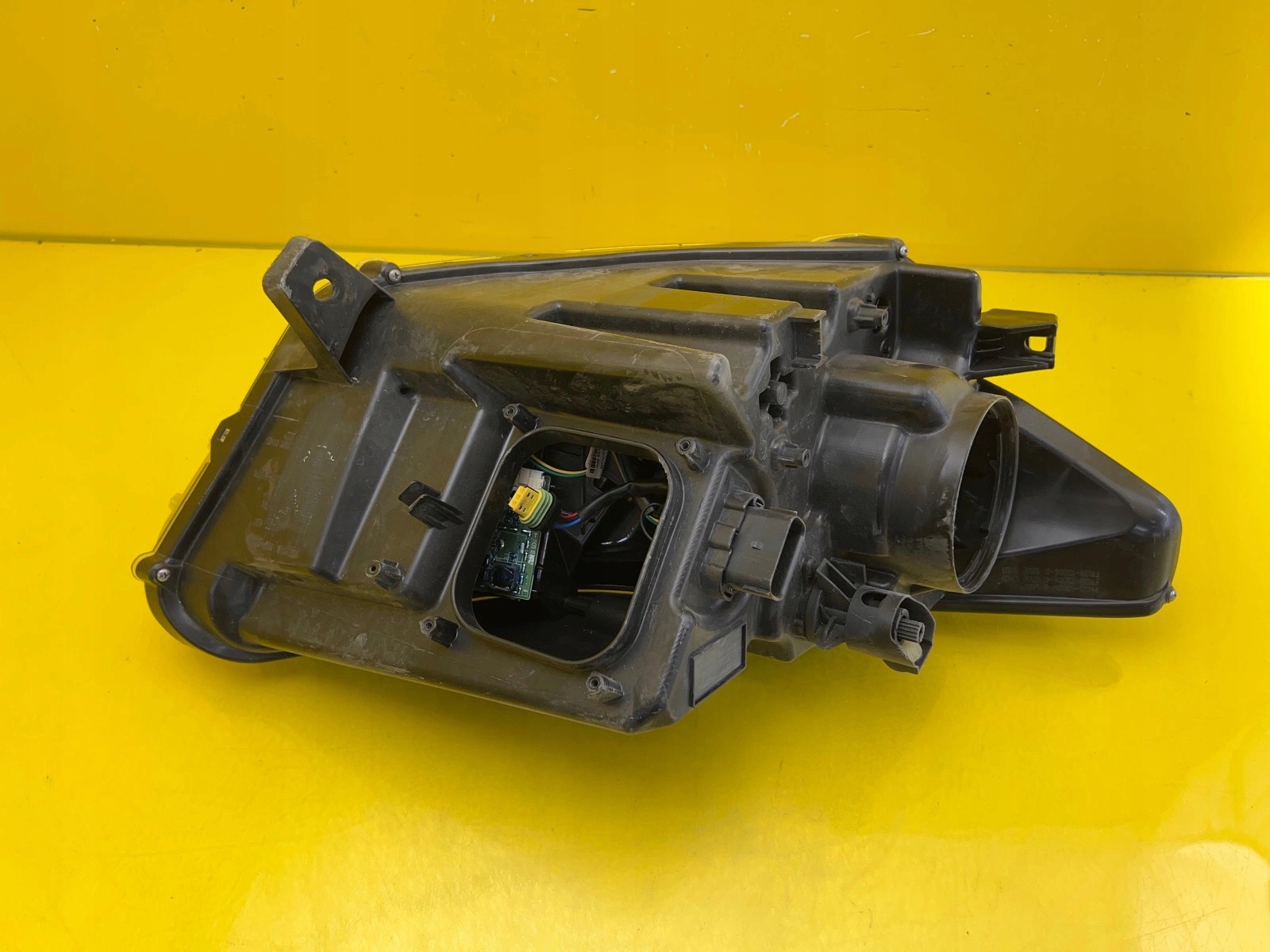 light left front Ford Mustang VI 15-17 Xenon