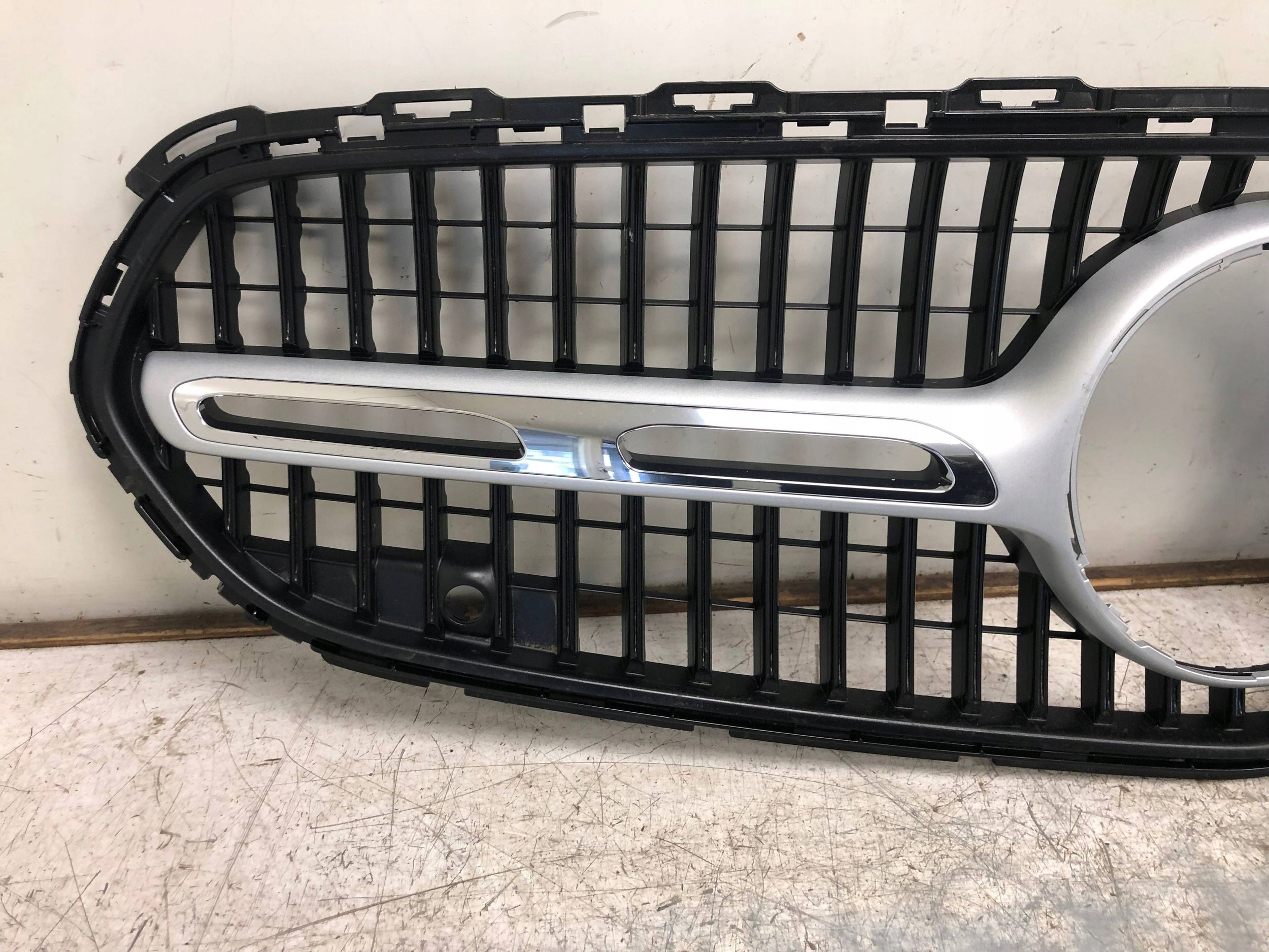 Grill Grill PDC MERCEDES W206 A2068886700