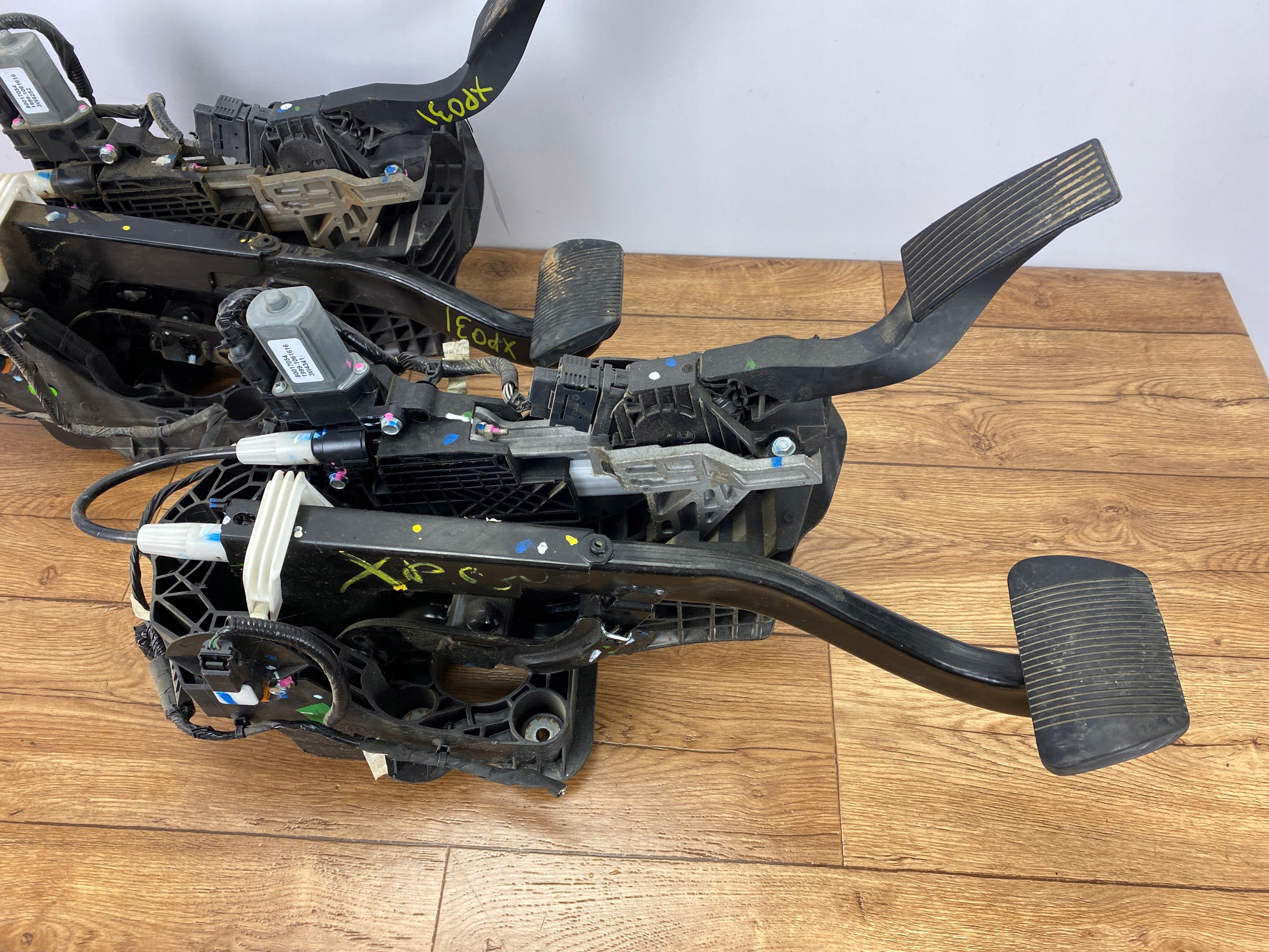 accelerator pedal brakes komplet holder Ram 1500 2019+ USA