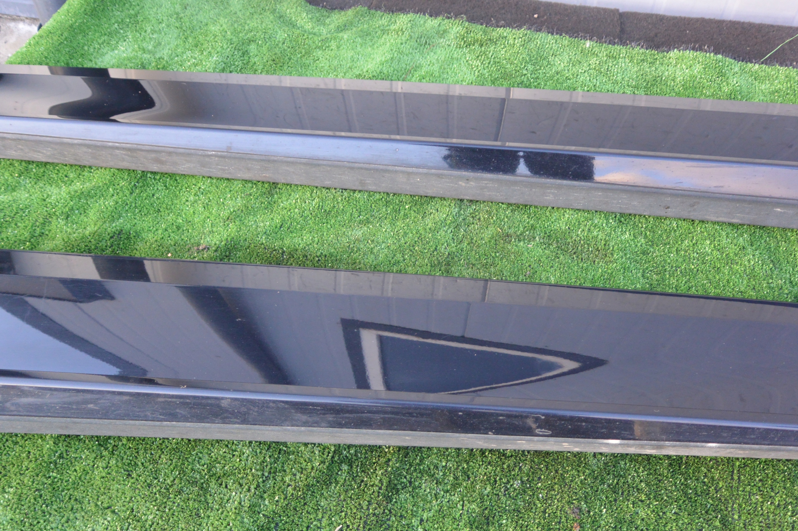 AUDI Q8 8M moulding door lower left front ZWYKLA LC9X