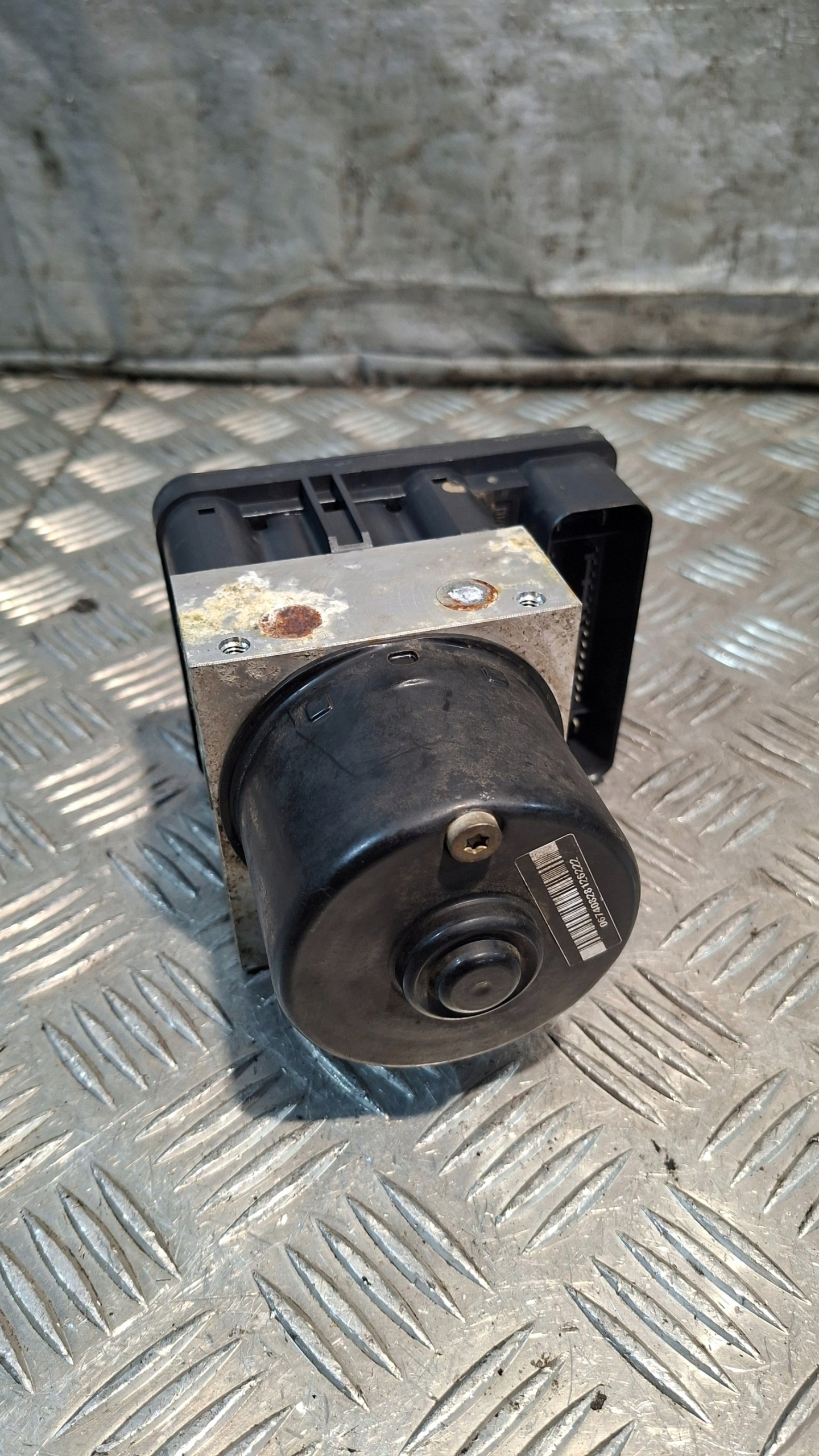 pump ABS VW POLO IV 1.2
