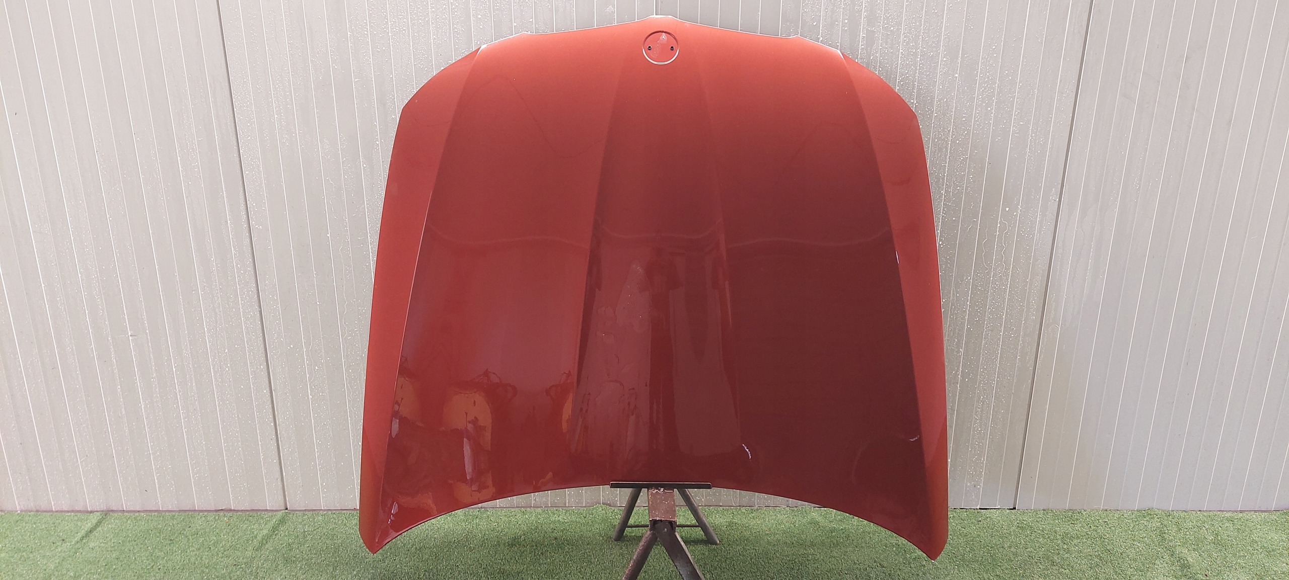 Capot BMW 3 E90 E91 LIFT 08-12 LAK: A82 VERMILIONROT