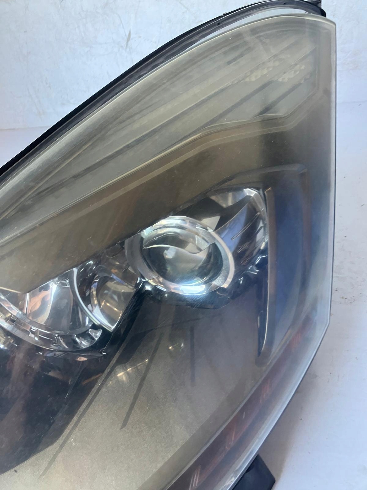 light left front XENON CITROEN C4 PICASSO and #9055 EUROPA