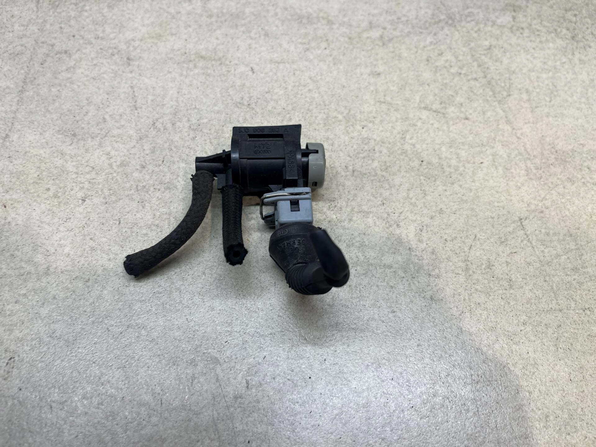 Sensor Unterdruck AUDI A4 B6 2.5 TDI 1J0906283A