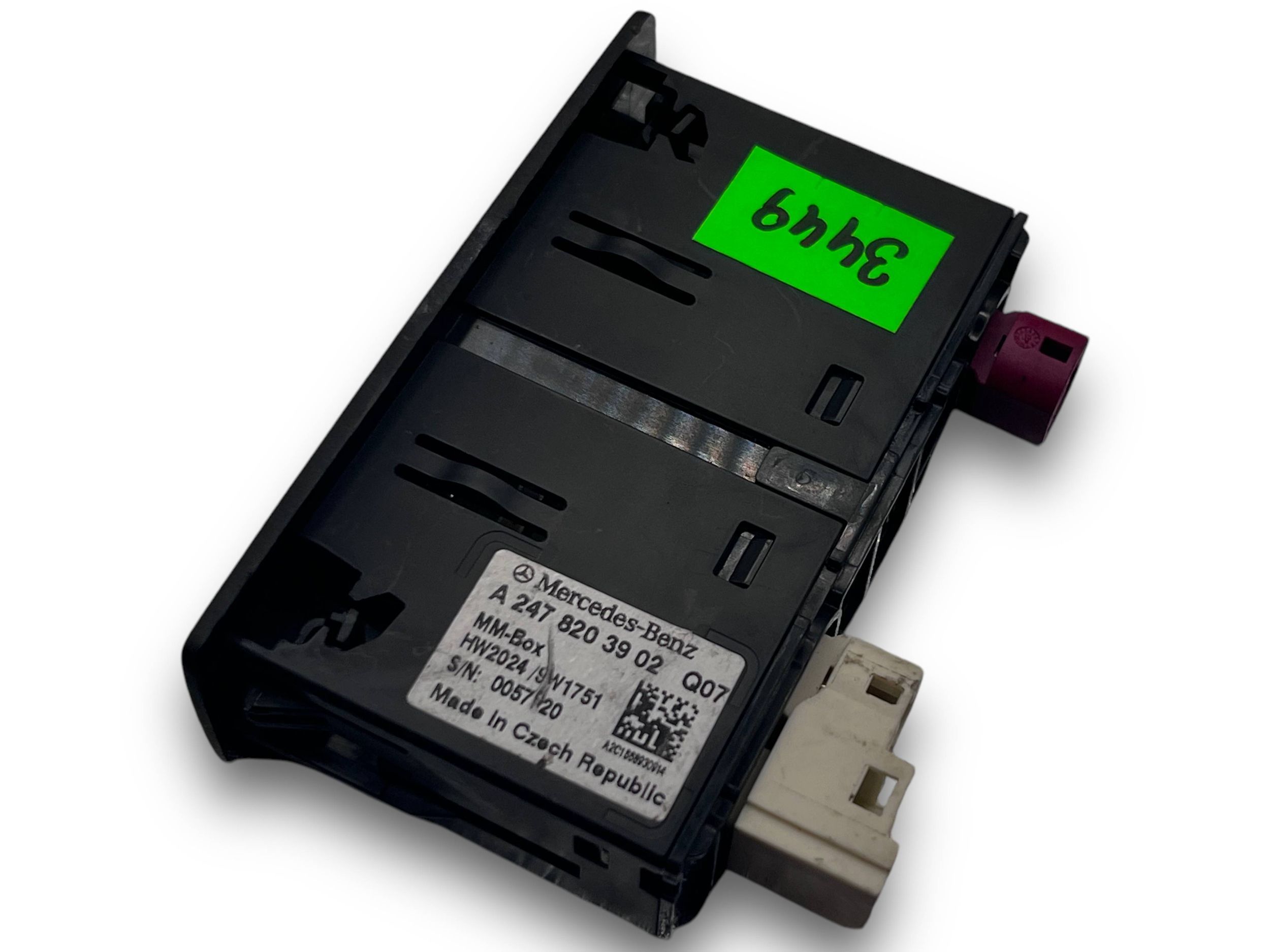MERCEDES W247 PORT USB 2478203902 @M
