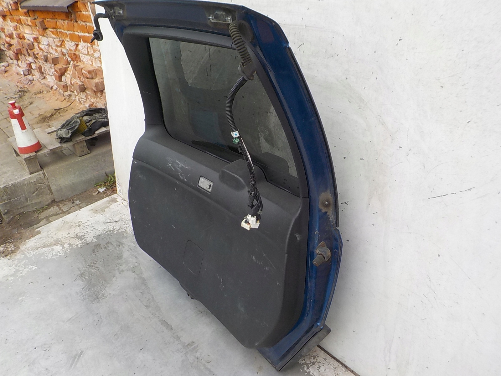 855 NISSAN X-TRAIL II (T31) boot door rear