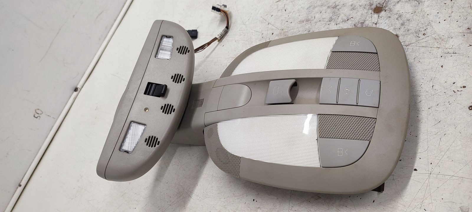 rear-view mirror inner light Mercedes W164
