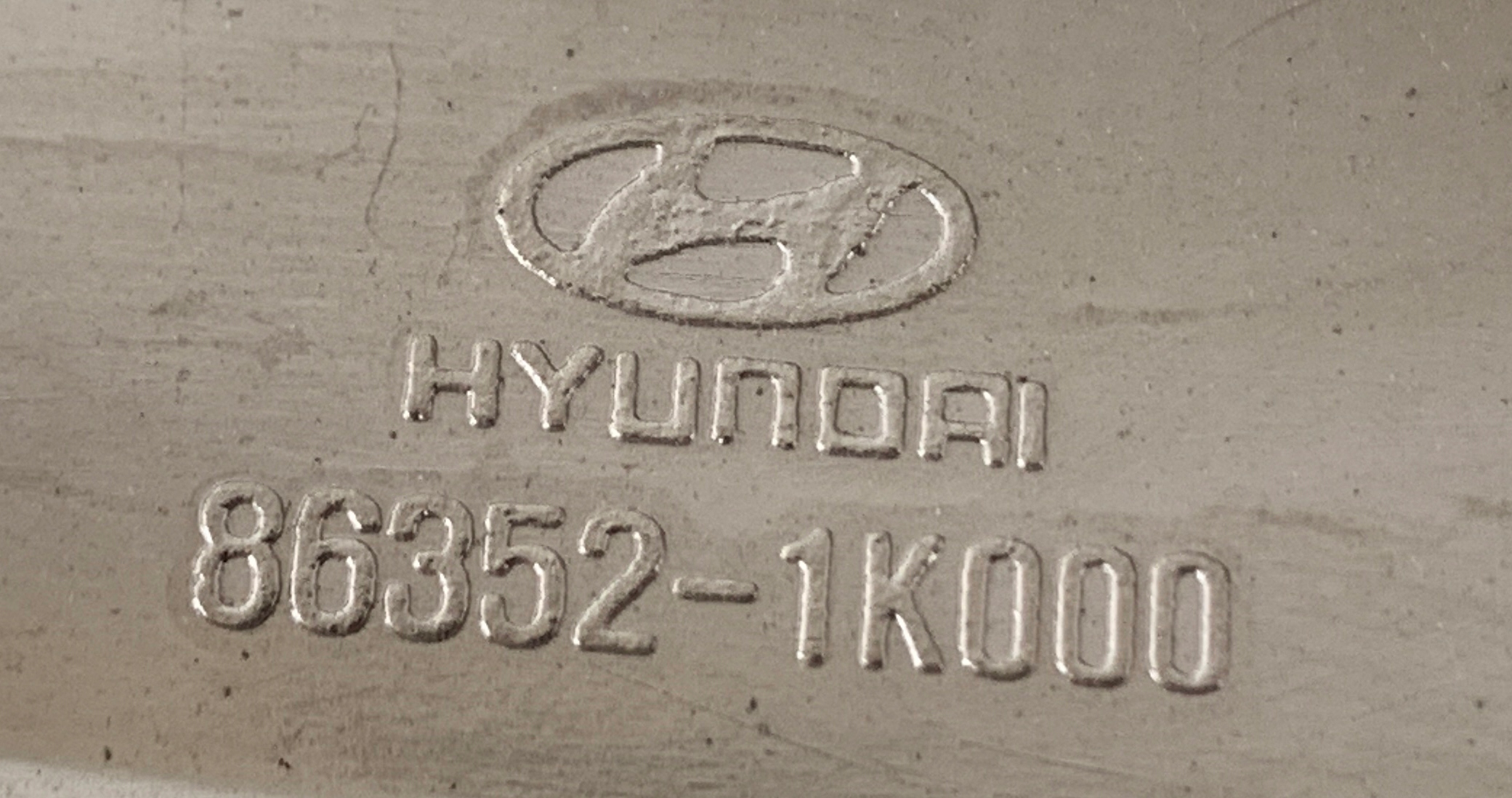 moulding CHROM GRILLA HYUNDAI IX20 10- 86352-1K000