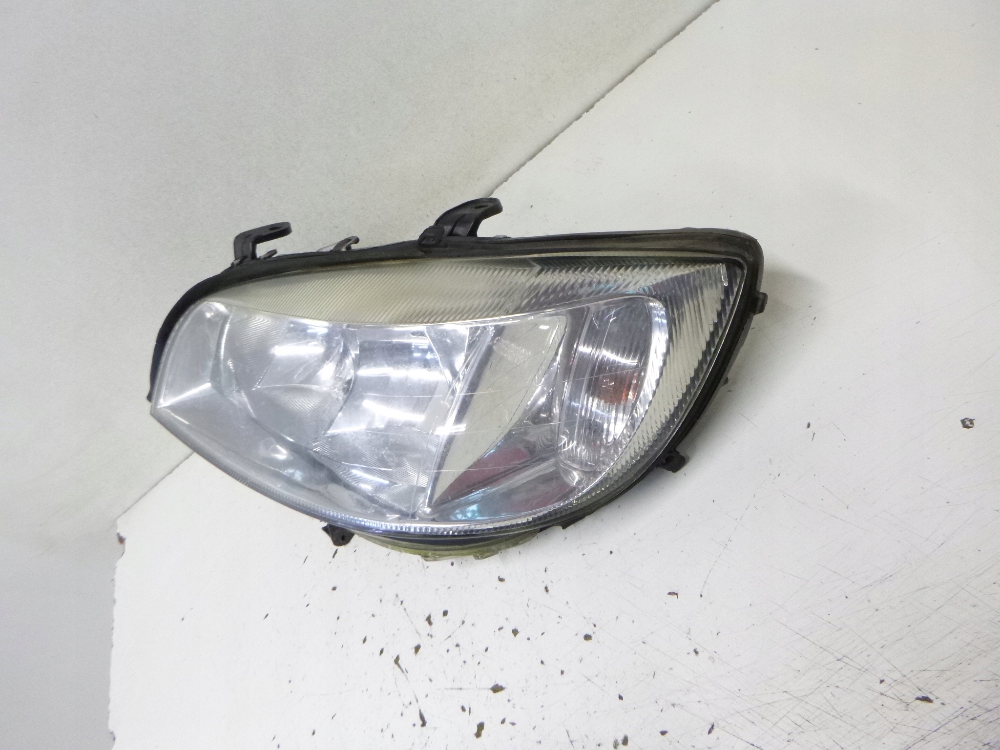 light front Opel Zafira 1999 – 2005r. DEPO