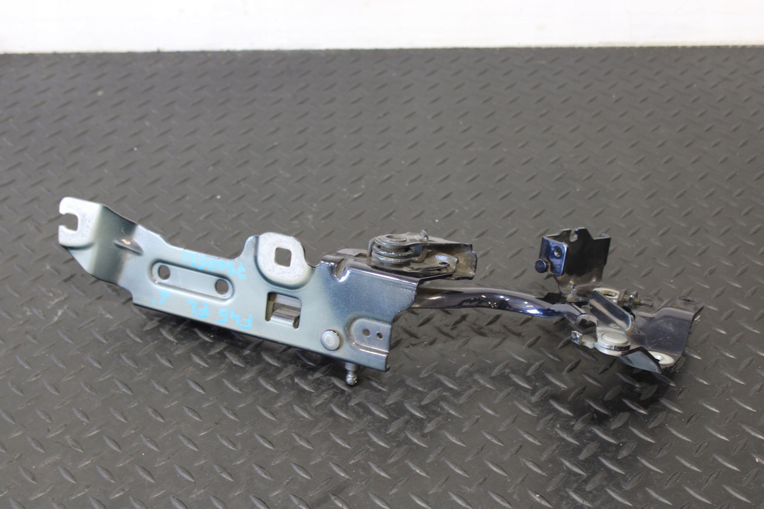 hinge bonnets left 7800521 BMW 2 F45 ACTIVE TOURER LIFT
