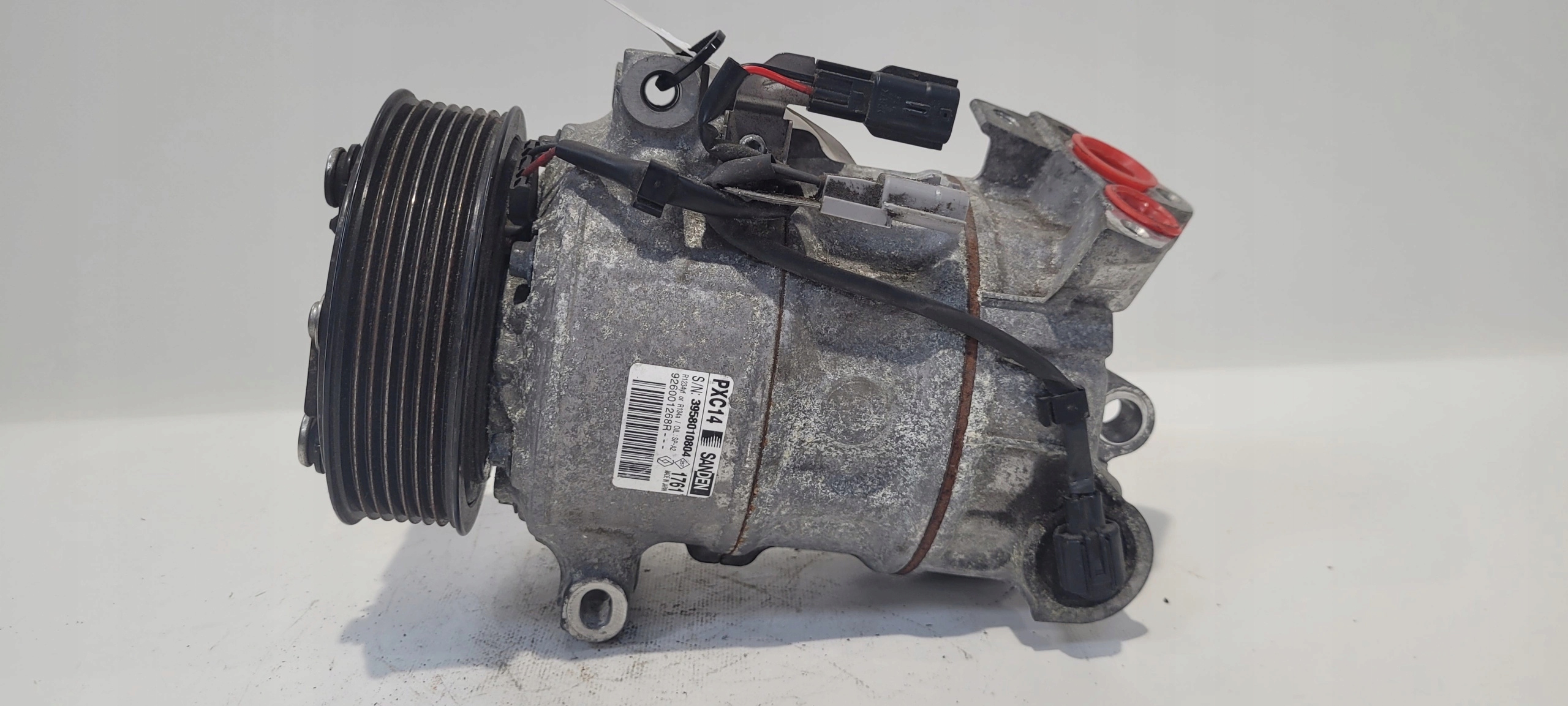 kompresor klimatizaci RENAULT OE 926001268R