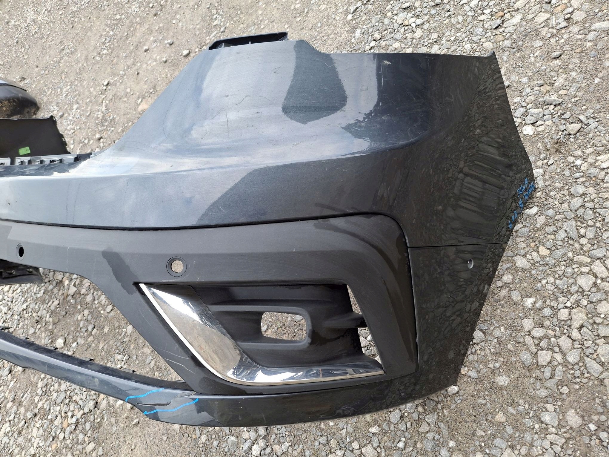 front bumper RENAULT TRAFIC III LIFT 2021R->