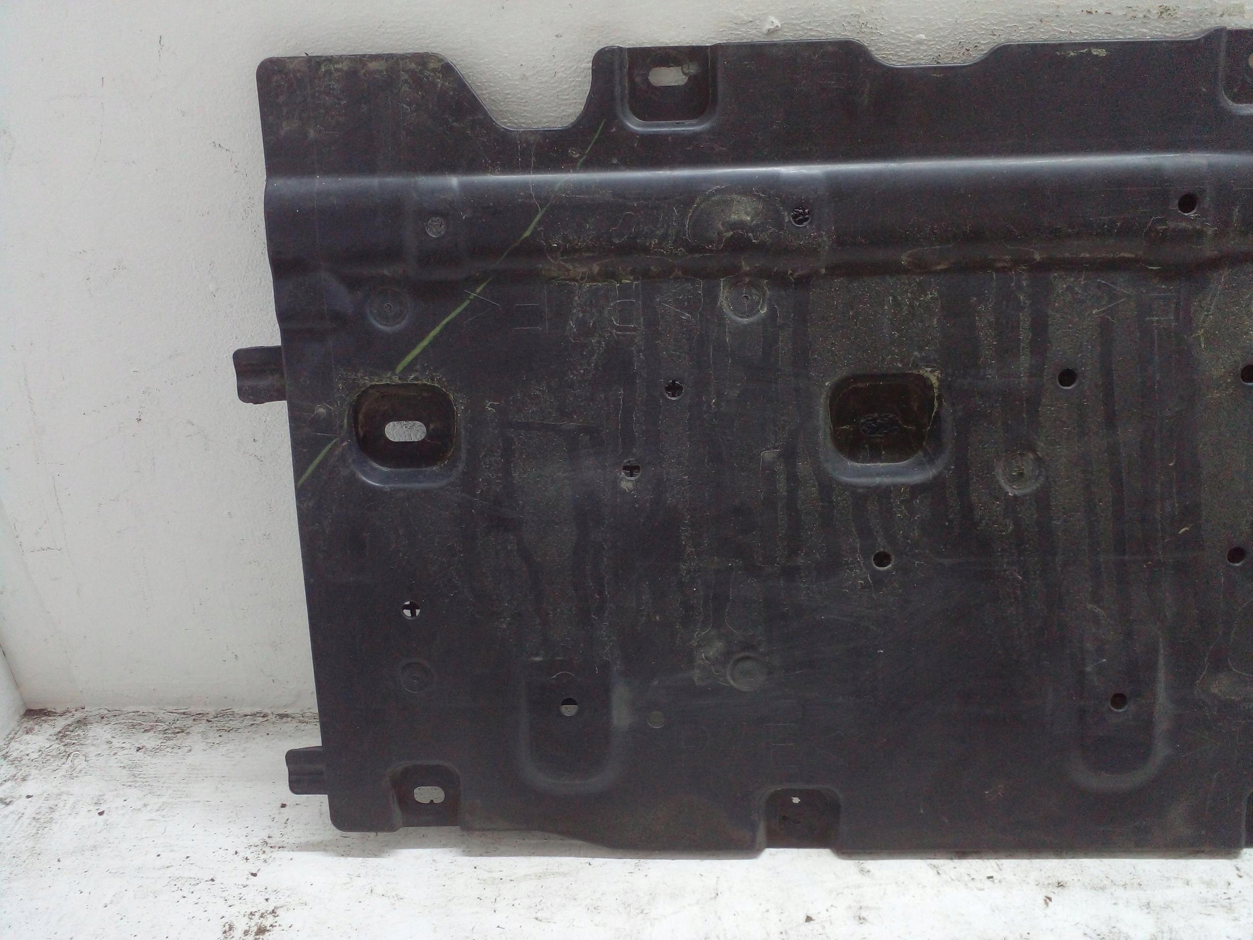 cover chassis left RENAULT MEGANE IV HB 16