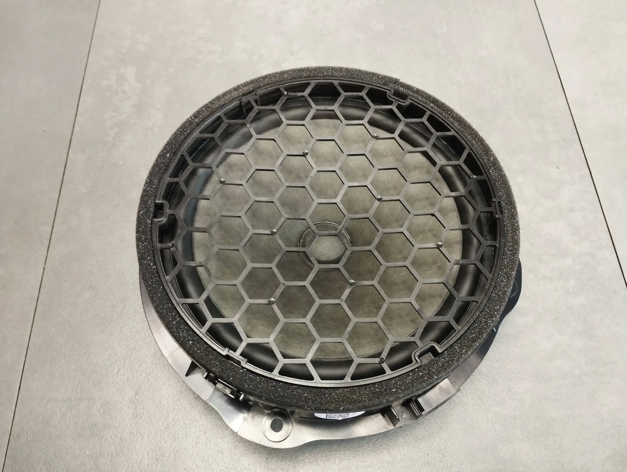 Audi A3 8V speaker door 8V0035415