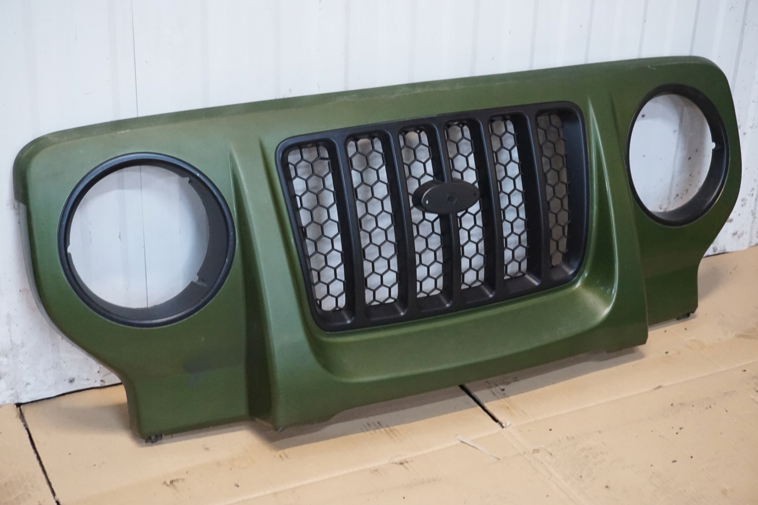 Kia Retona CE Kühlergrill FRONTGRILL Kühlergitter - Thumbnail 7