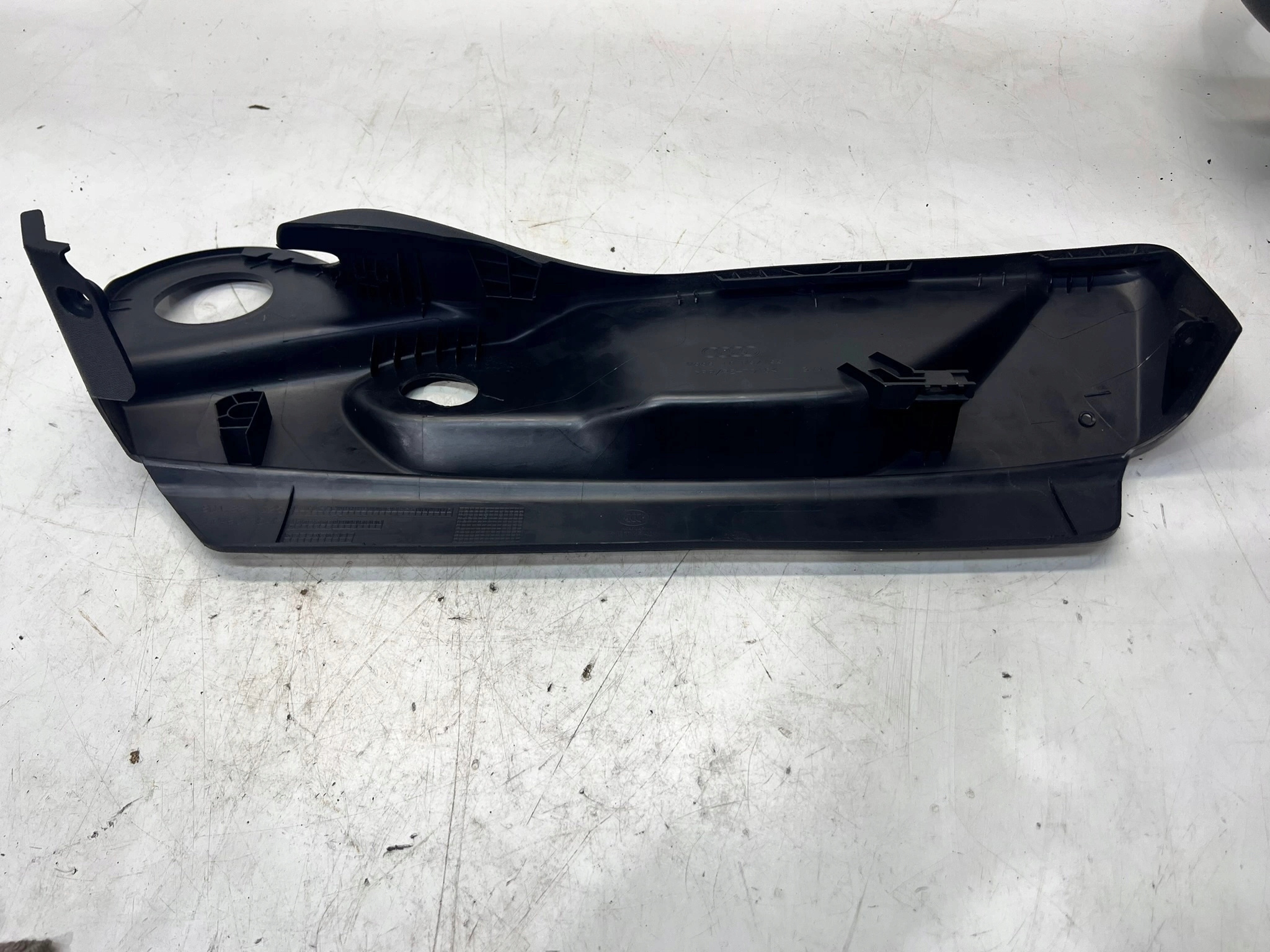 cover spoiler seat left AUDI Q5 FY 80A881325