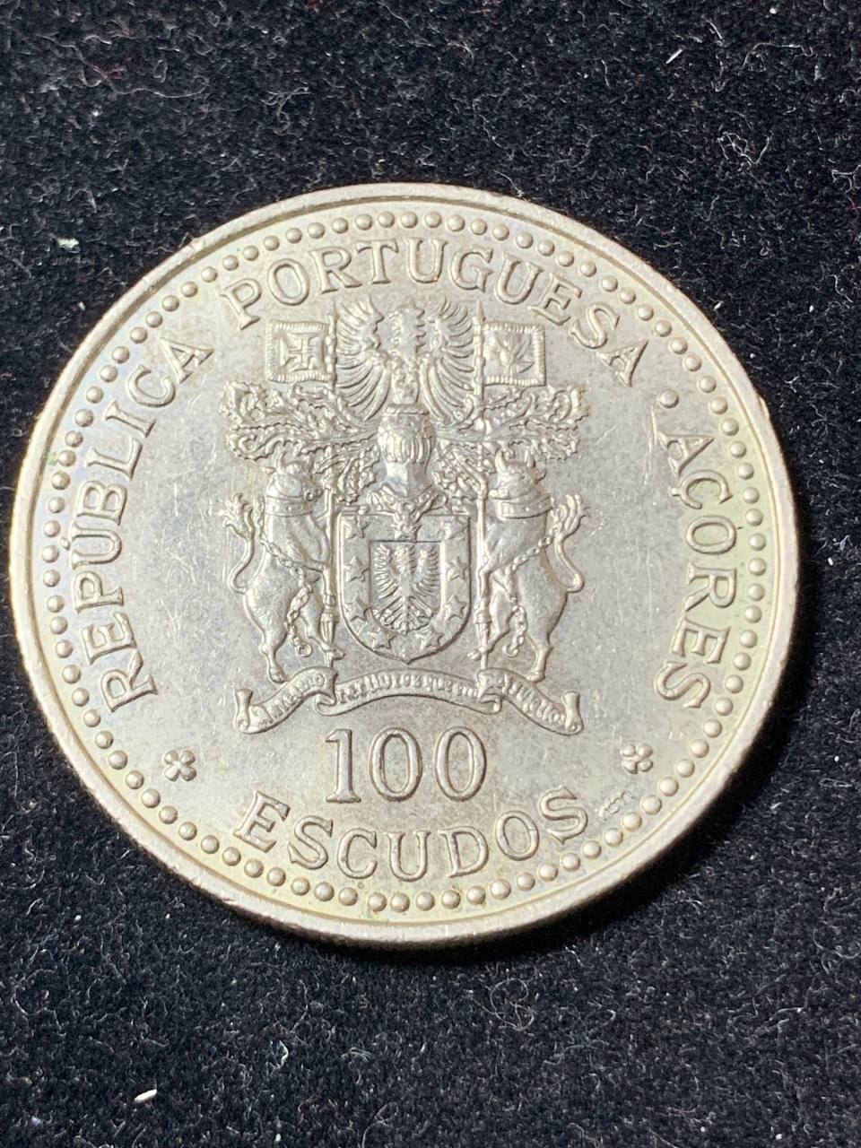 Azory 100 eskudo 1986