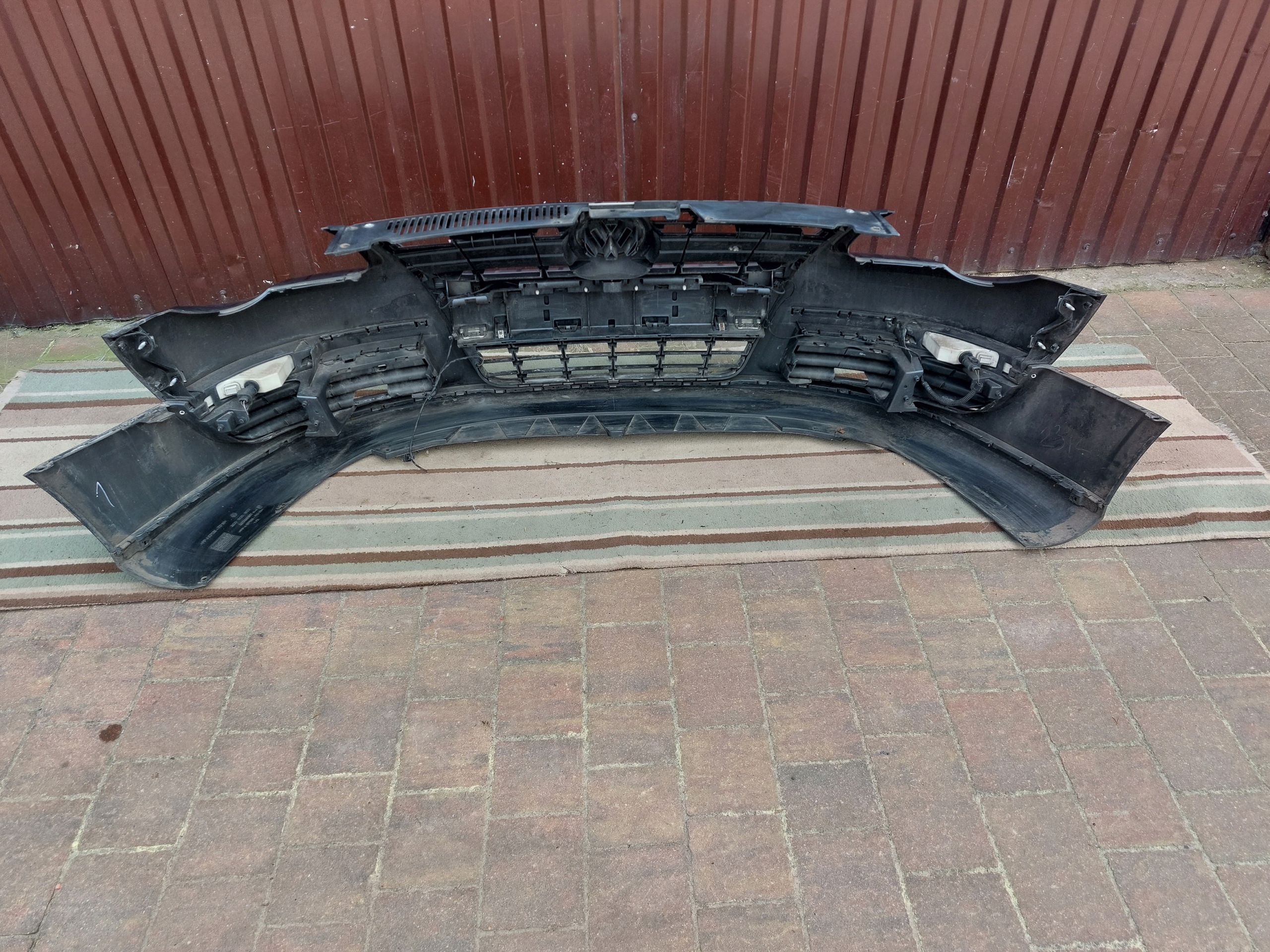 Pare choc Avant VW PASSAT B6 Gris 10r
