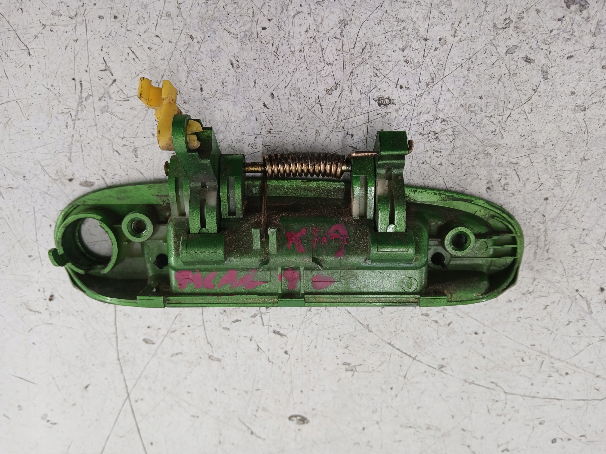 KIA PICANTO and handle exterior left front green