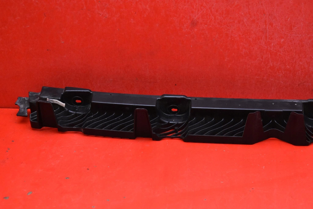 bumper bracket central rear part 3G9807863 VW PASSAT B8 KOMBI 14-20