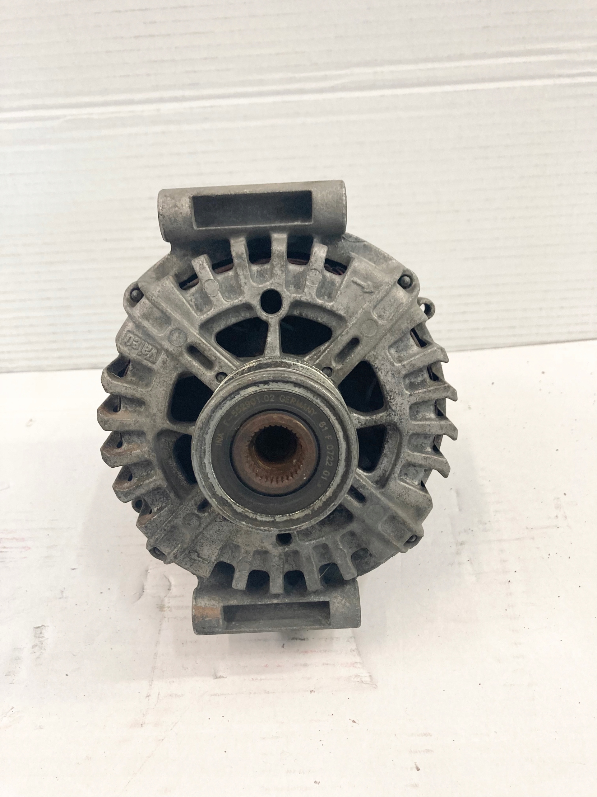 SPRINTER 906 06- 2.2 CDI 651 ALTERNATOR DEMONTAZ