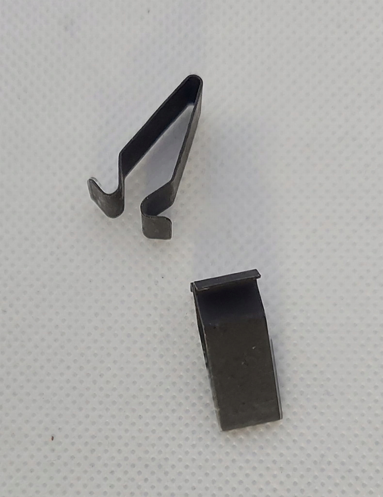 

Spinka zatrzask blaszka tapicerki Vw Audi Skoda Se