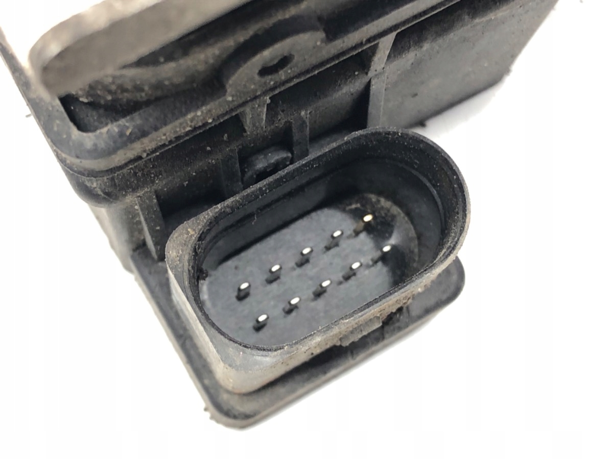 ROZDZIELACZ ZAWIESZENIA AUDI A8 D3 02-10 4E0616014 Producent części OEM