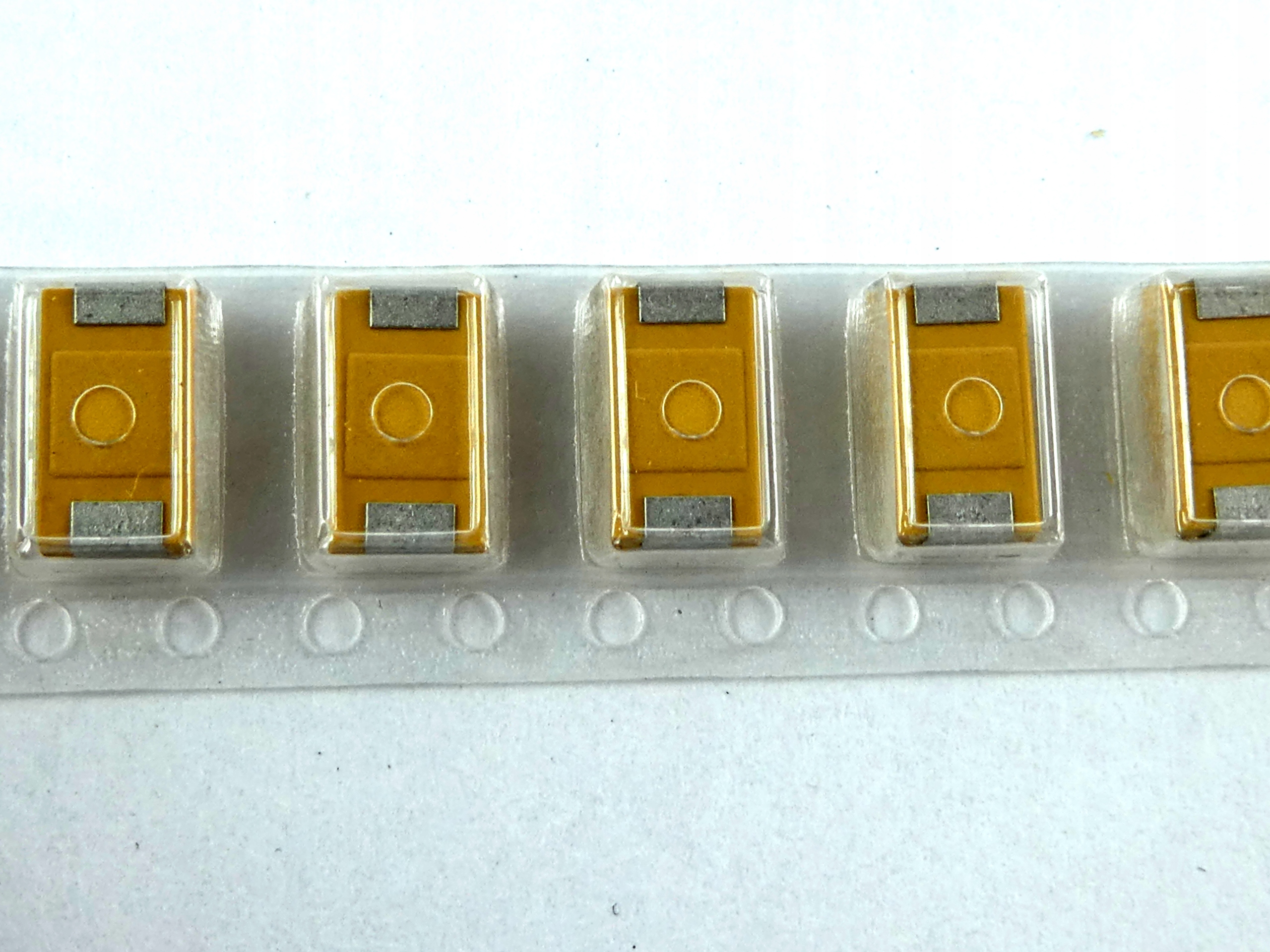 

Tantalowy Smd 33uF 20% 10V DC 10szt