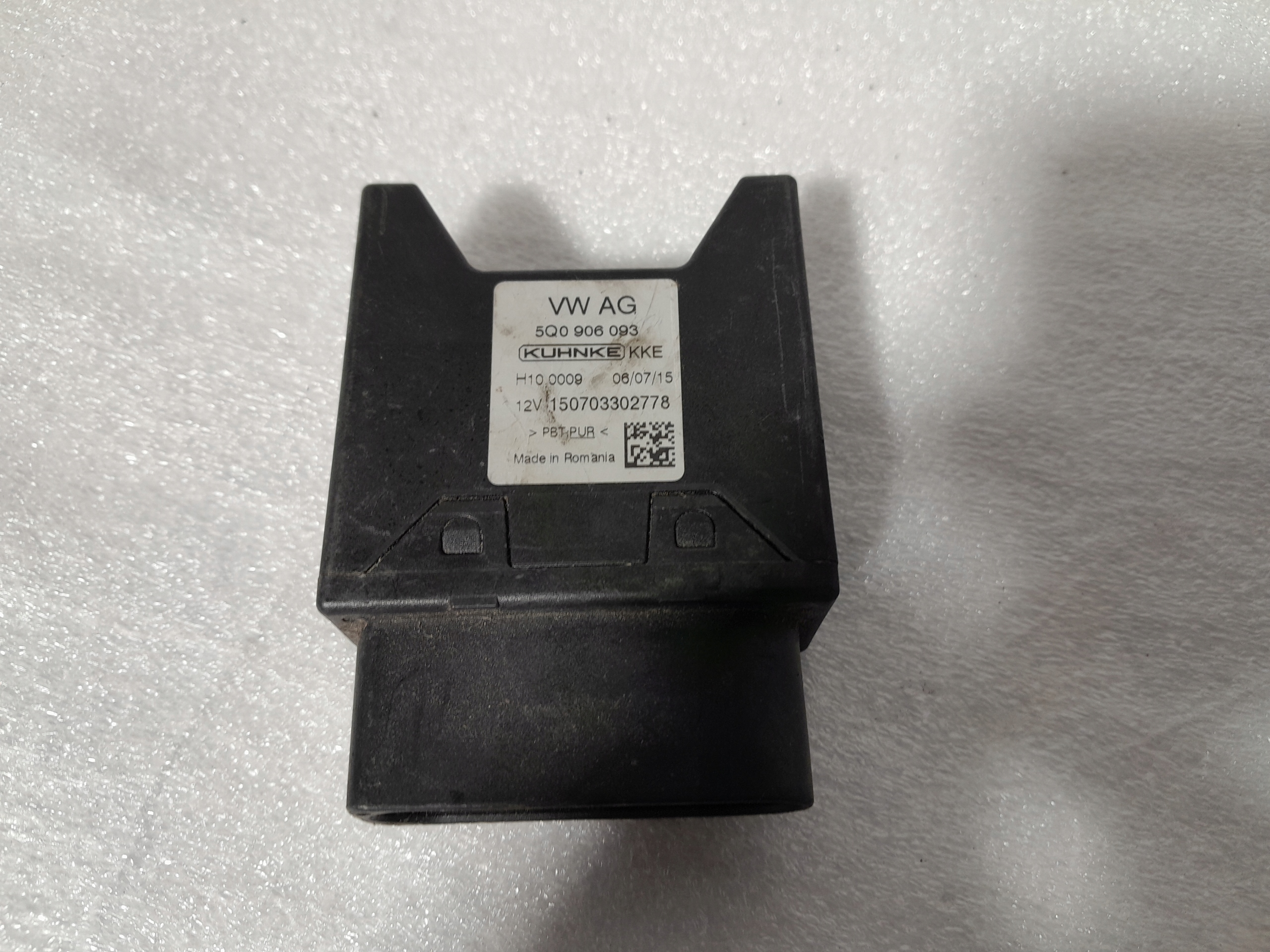 AUDI A3 S3 8V modulo Centralina POMPY carburante 5Q0906093