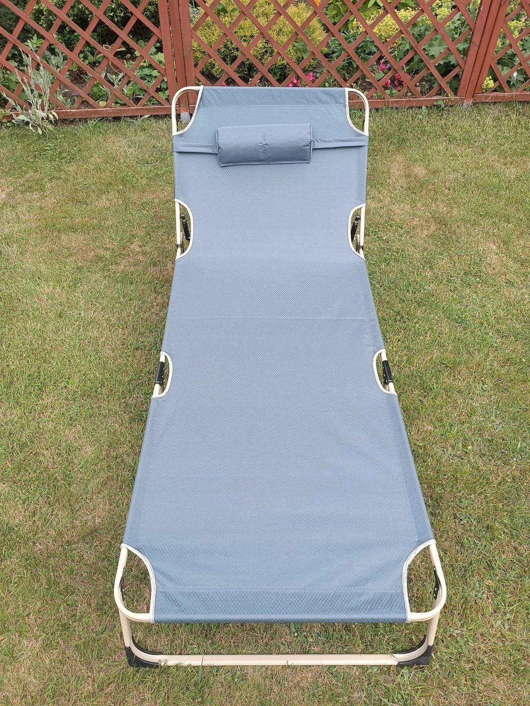 Składane ŁÓŻKO TURYSTYCZNE BIZNESOWE XXL LEŻANKA Kolor dominujący odcienie szarości