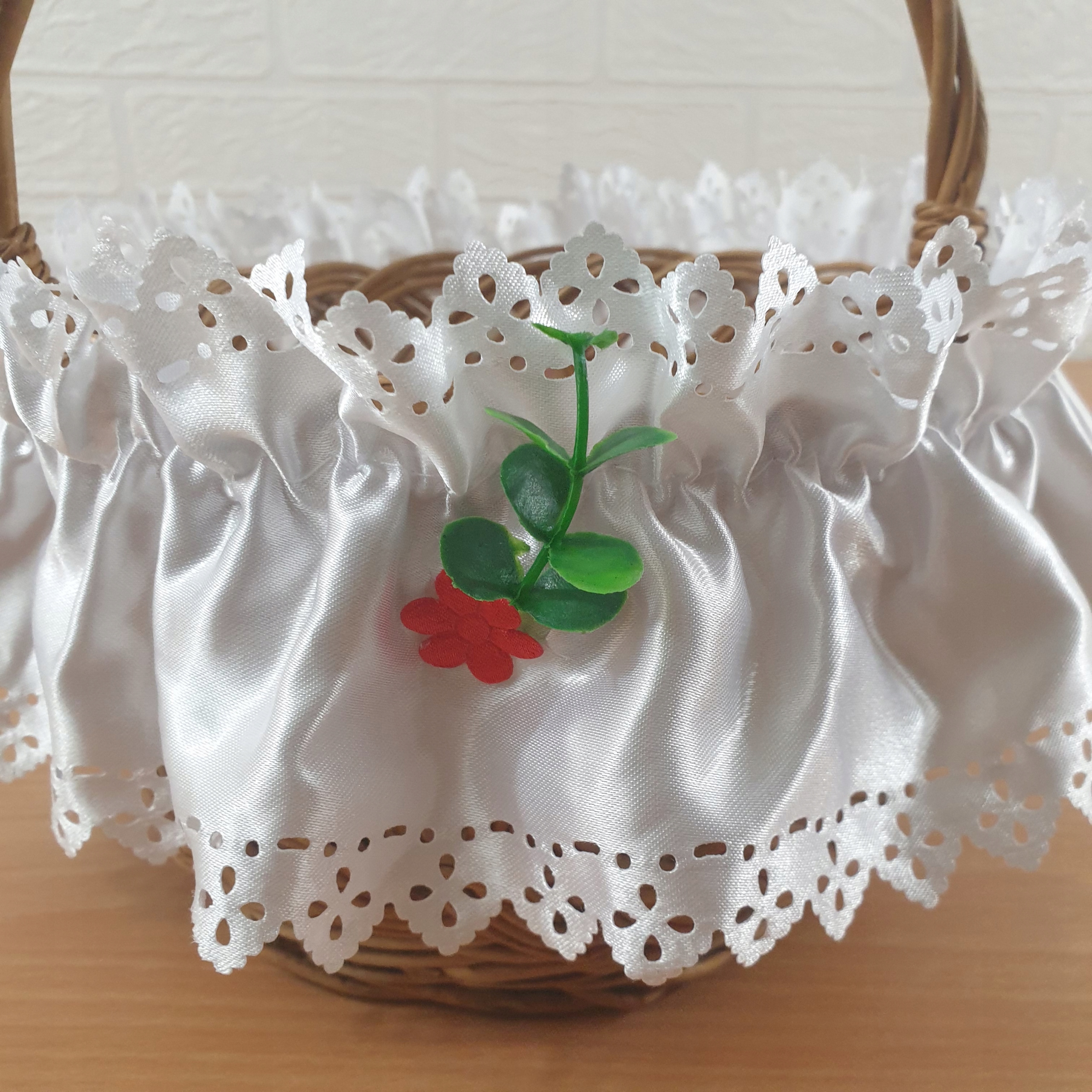 Opaska na koszyczek WIELKANOCNY śr 30 cm ŚWIĘTA Typ serweta (serwetka)