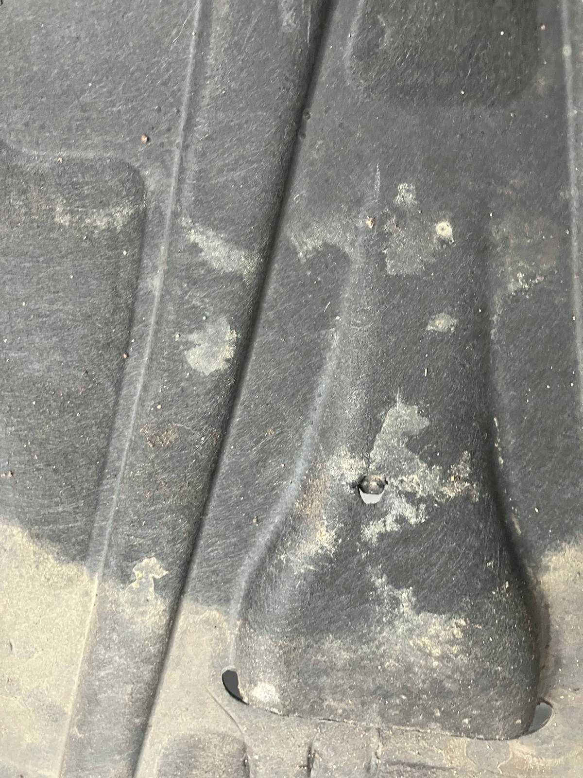 cover lower cover below engine RENAULT CLIO V
