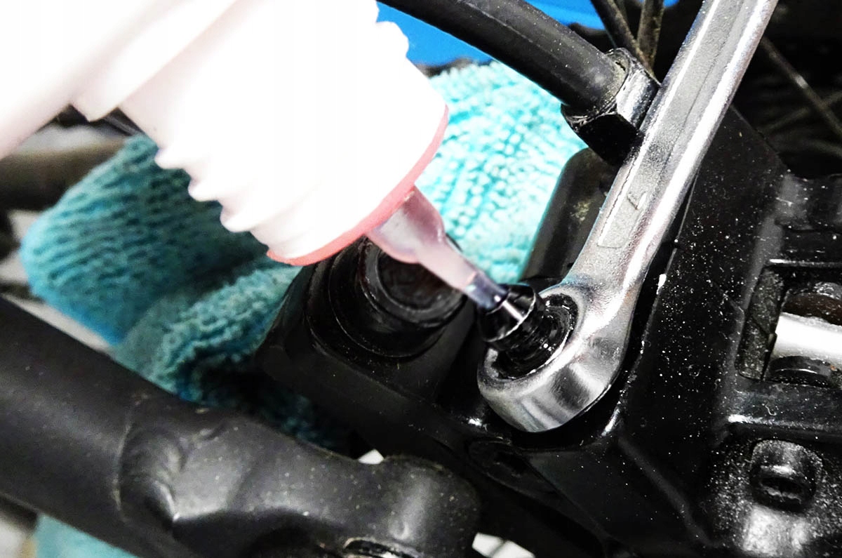 SHIMANO OLEJ MINERALNY PŁYN HYDRULICZNY 50ml Kod producenta KAT55866