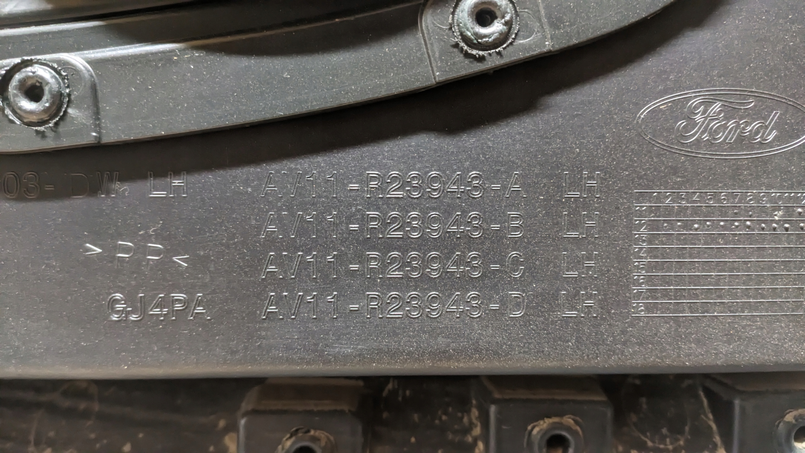 FORD B-MAX 12R 1.0 EB side upholstery door left front AV11-R23943-A
