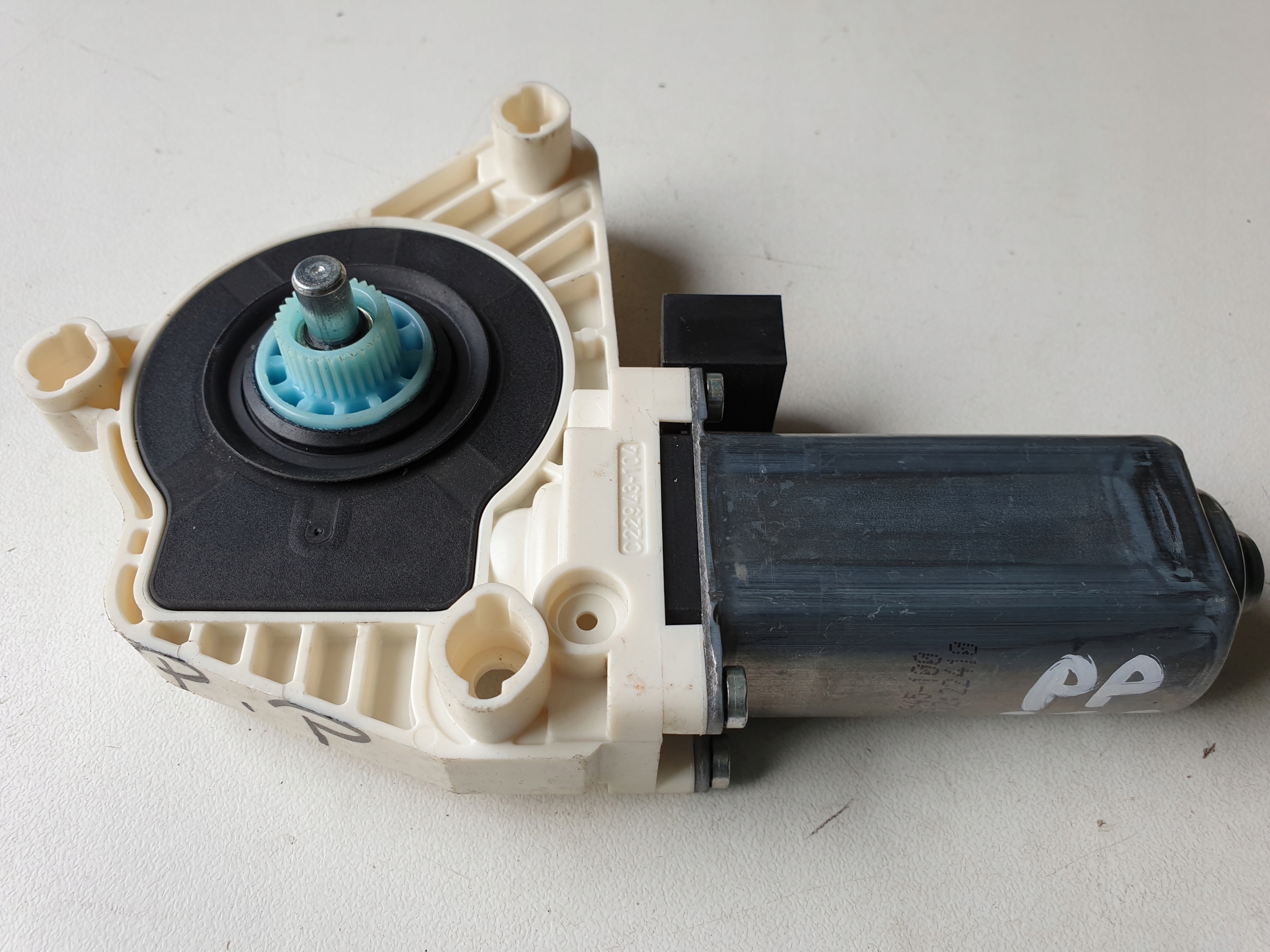 mini motor windows right front VW PASSAT B8 3G 5Q4959802 OE EU