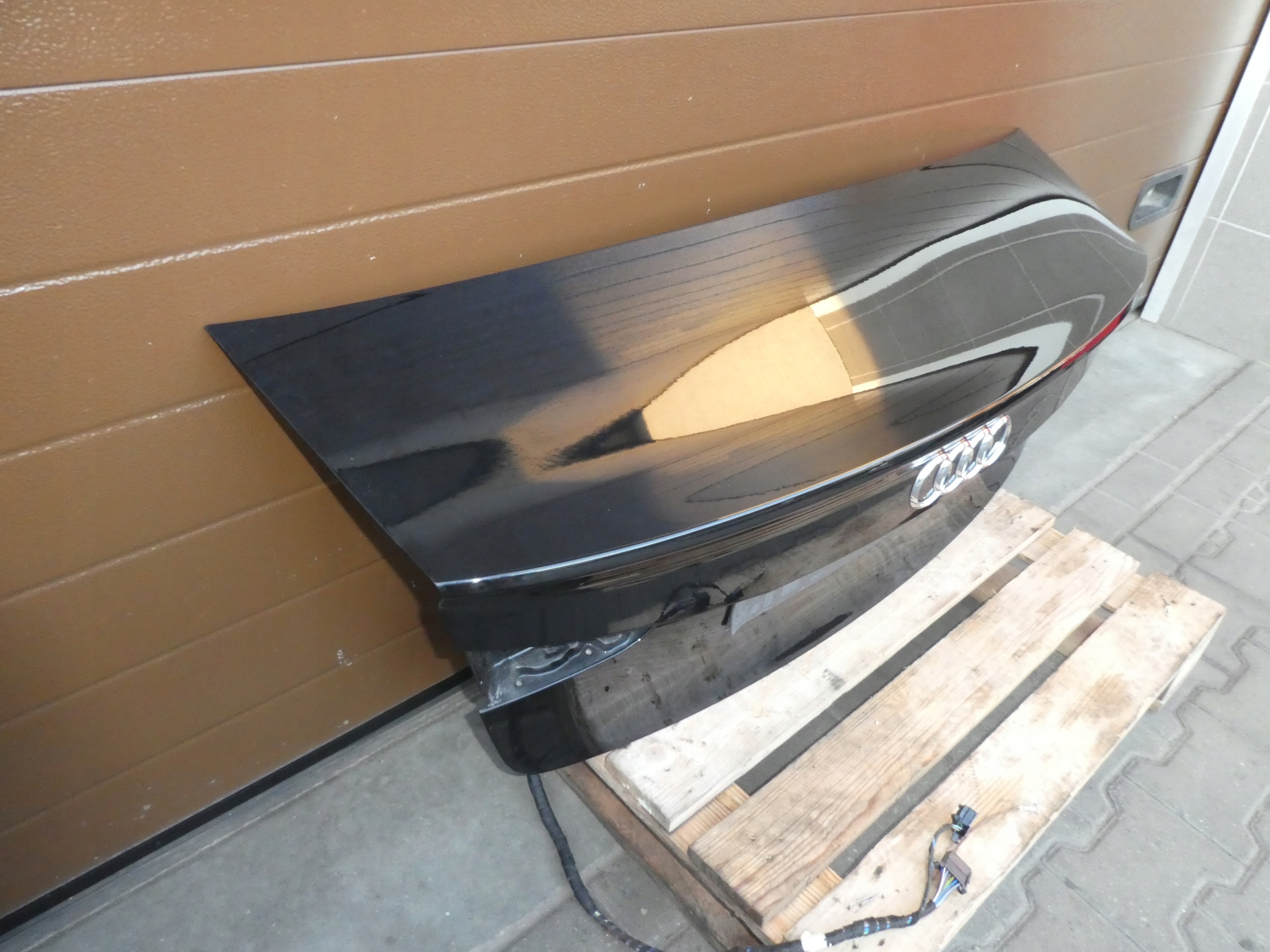 AUDI A3 8V CABRIO trunk door boot rear part black