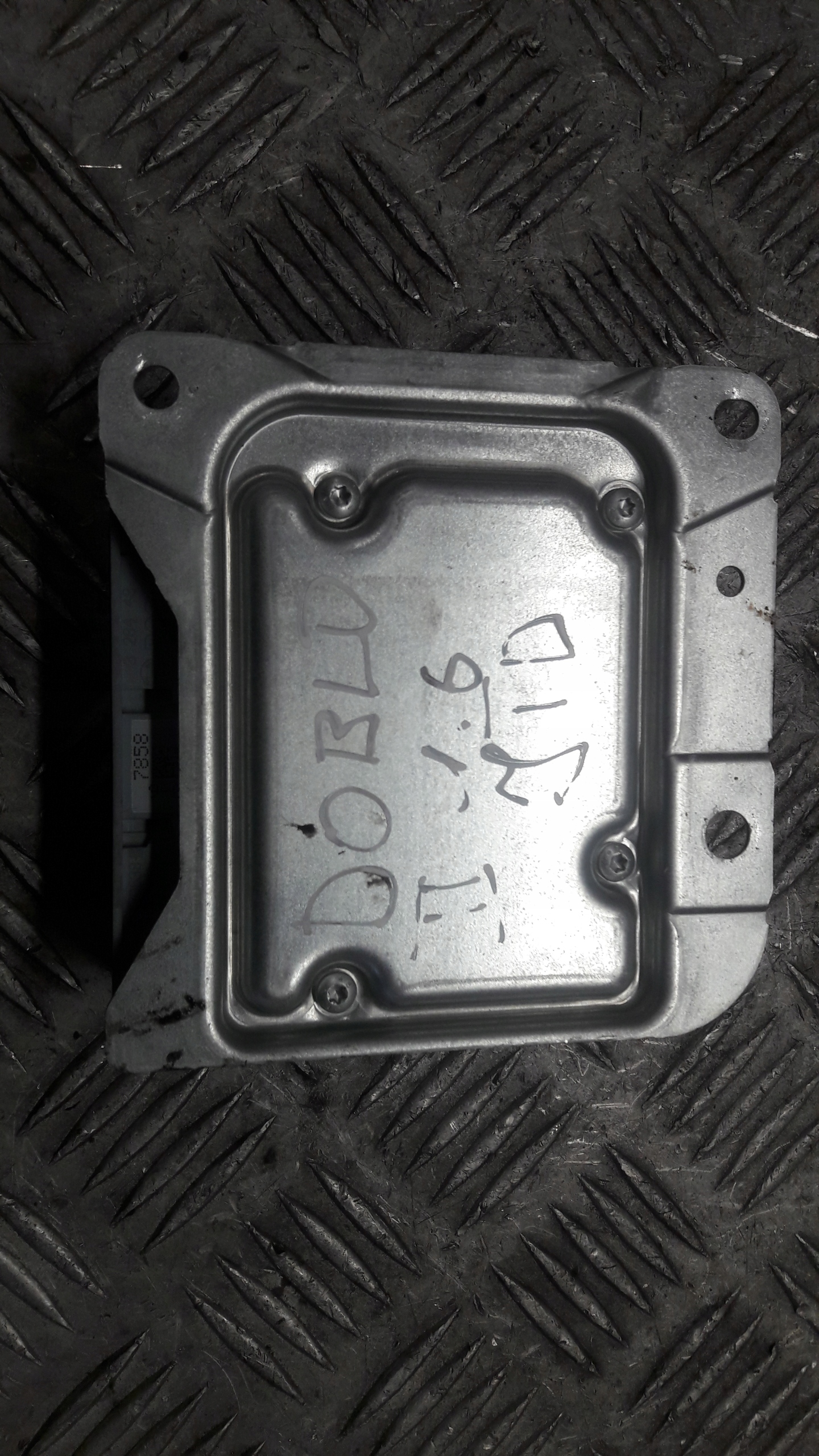 Doblo II Блок airbag 0285010857