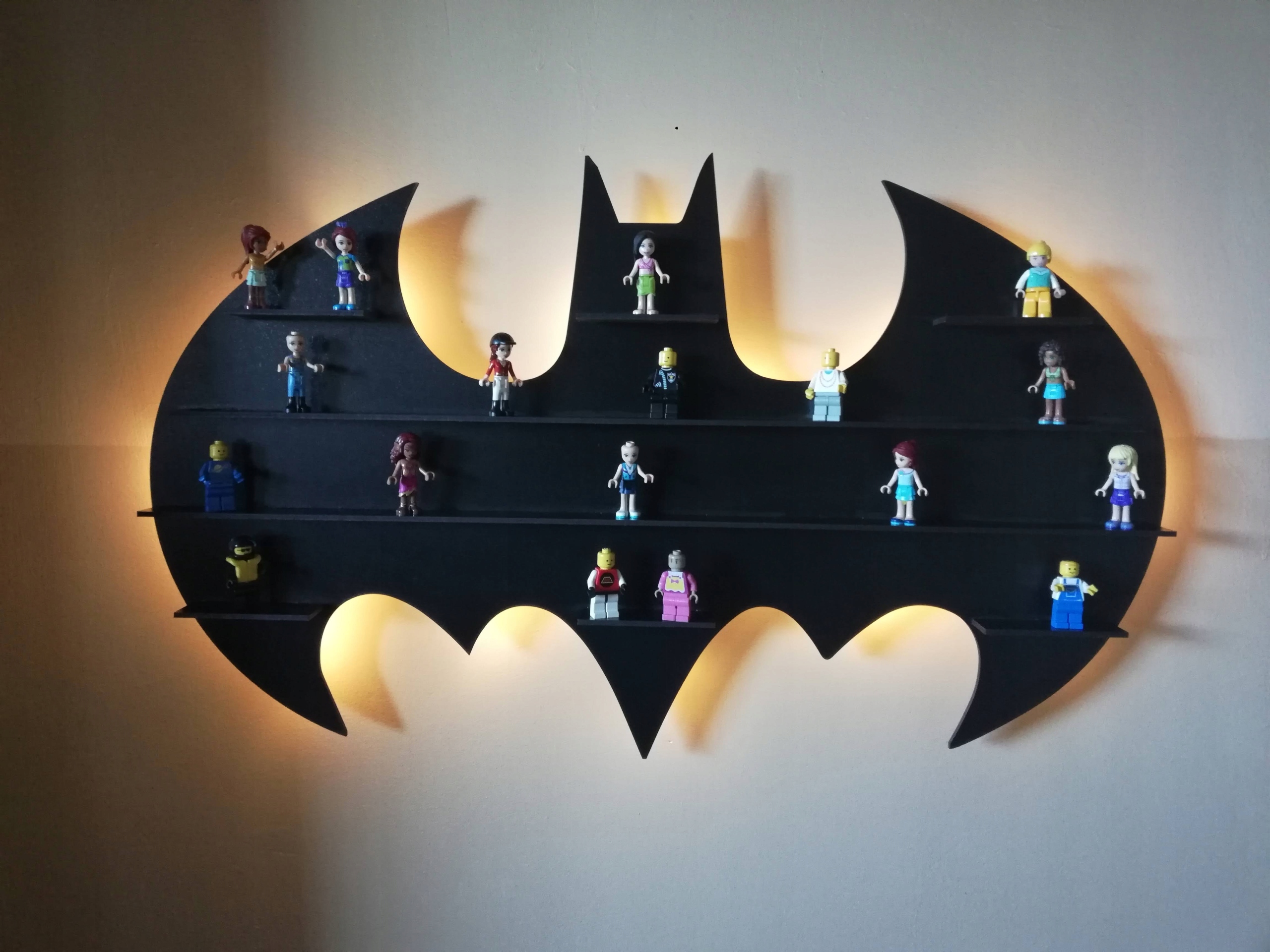 Lampka Półka BATMAN na figurki duża LED + gratis ! Kod producenta ok