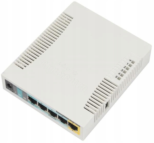 MikroTik 951Ui-2HnD RB951Ui-2HnD WiFi router 2,4GHz 5xFE Usb PoE