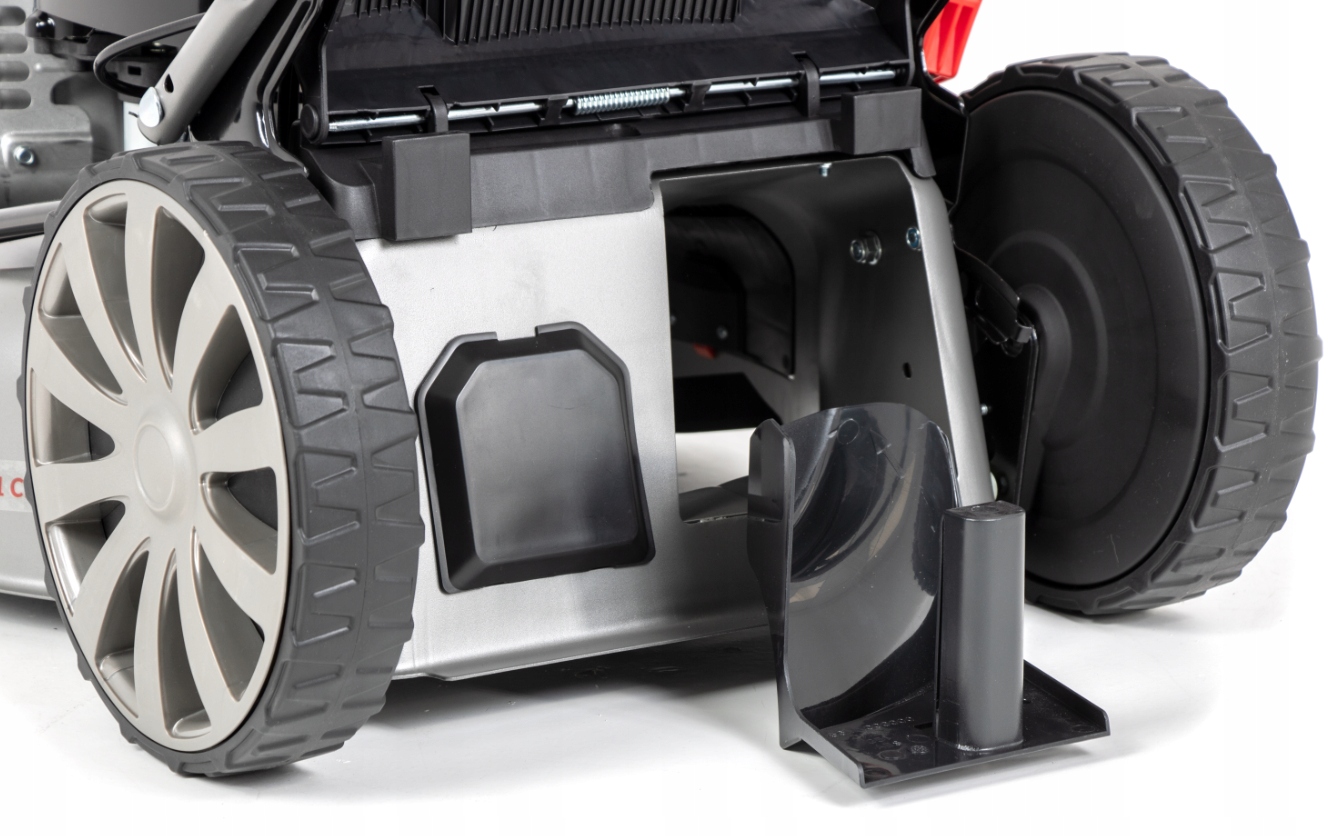 KOSIARKA SPALINOWA BRIGGS Z NAPĘDEM ROZRUSZNIKIEM Producent silnika Briggs & Stratton