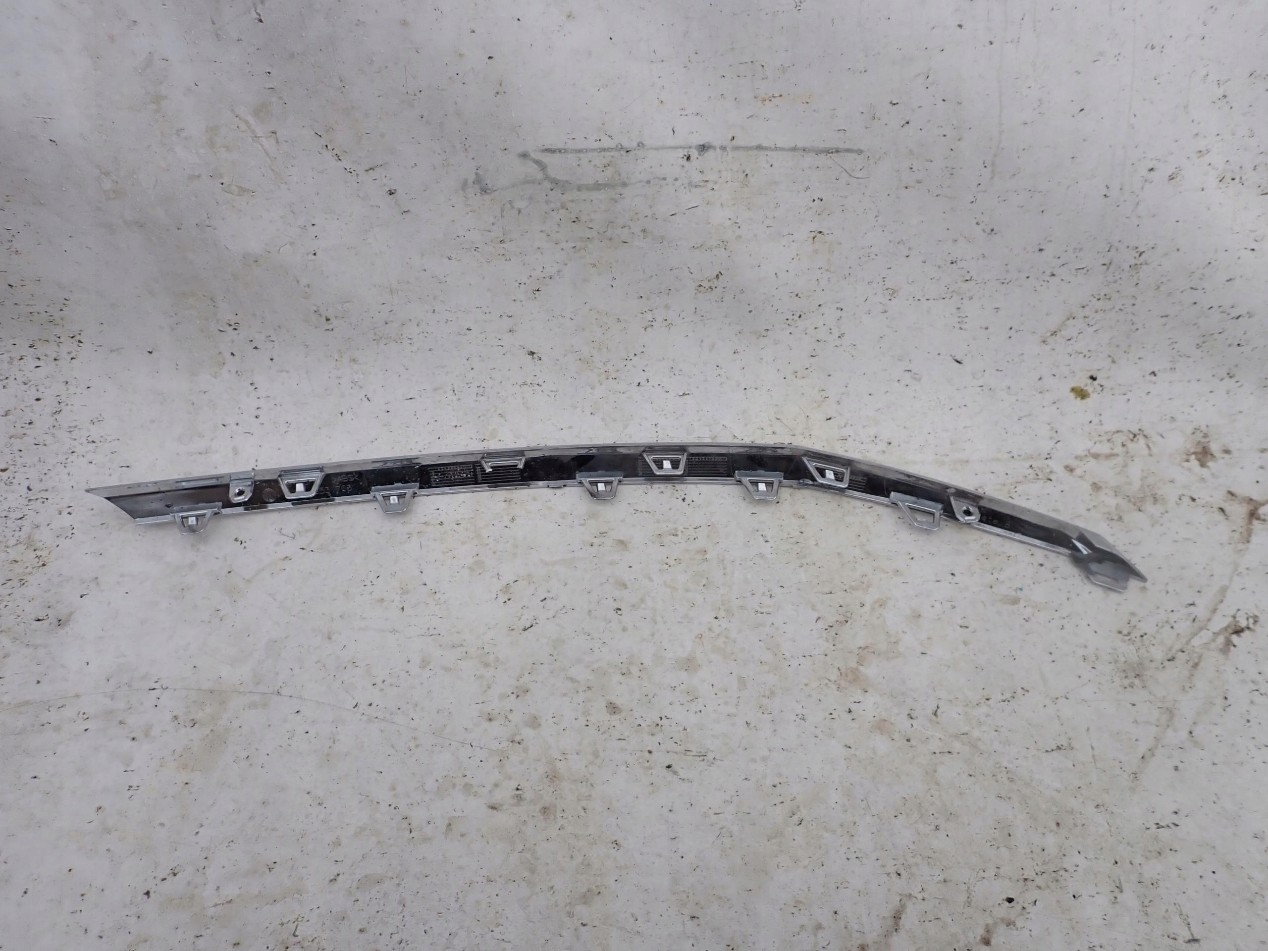 VW T6 LIFT 7LA 19- moulding CHROM GRILLA