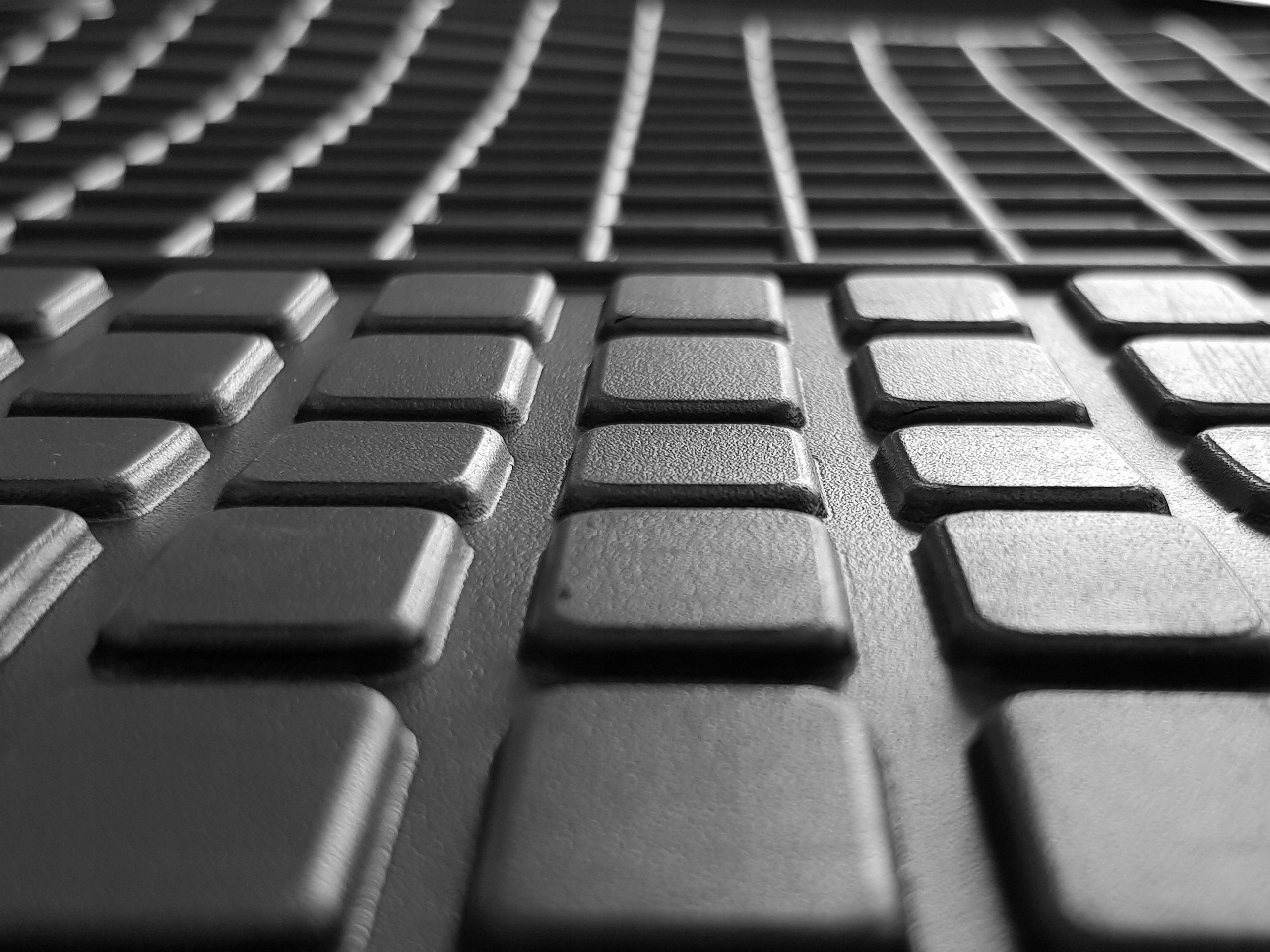 VW Transporter T5 Van 2003-2015 Dywaniki gumowe Producent Max-Dywanik